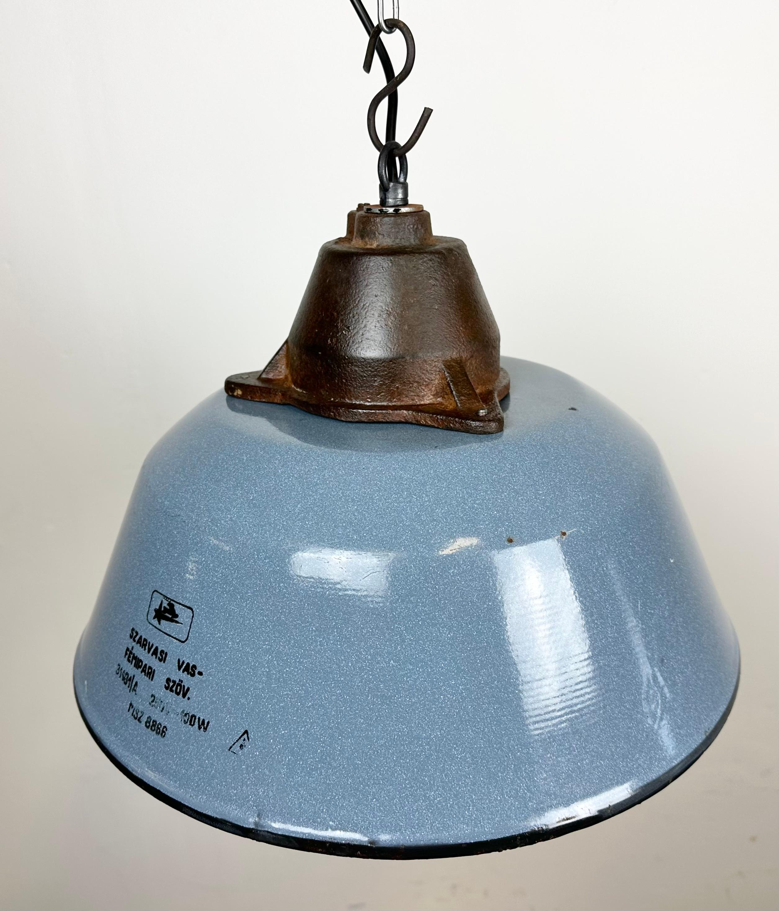 Industrial Grey Enamel and Cast Iron Pendant Light with Glass Cover, 1960s For Sale 2