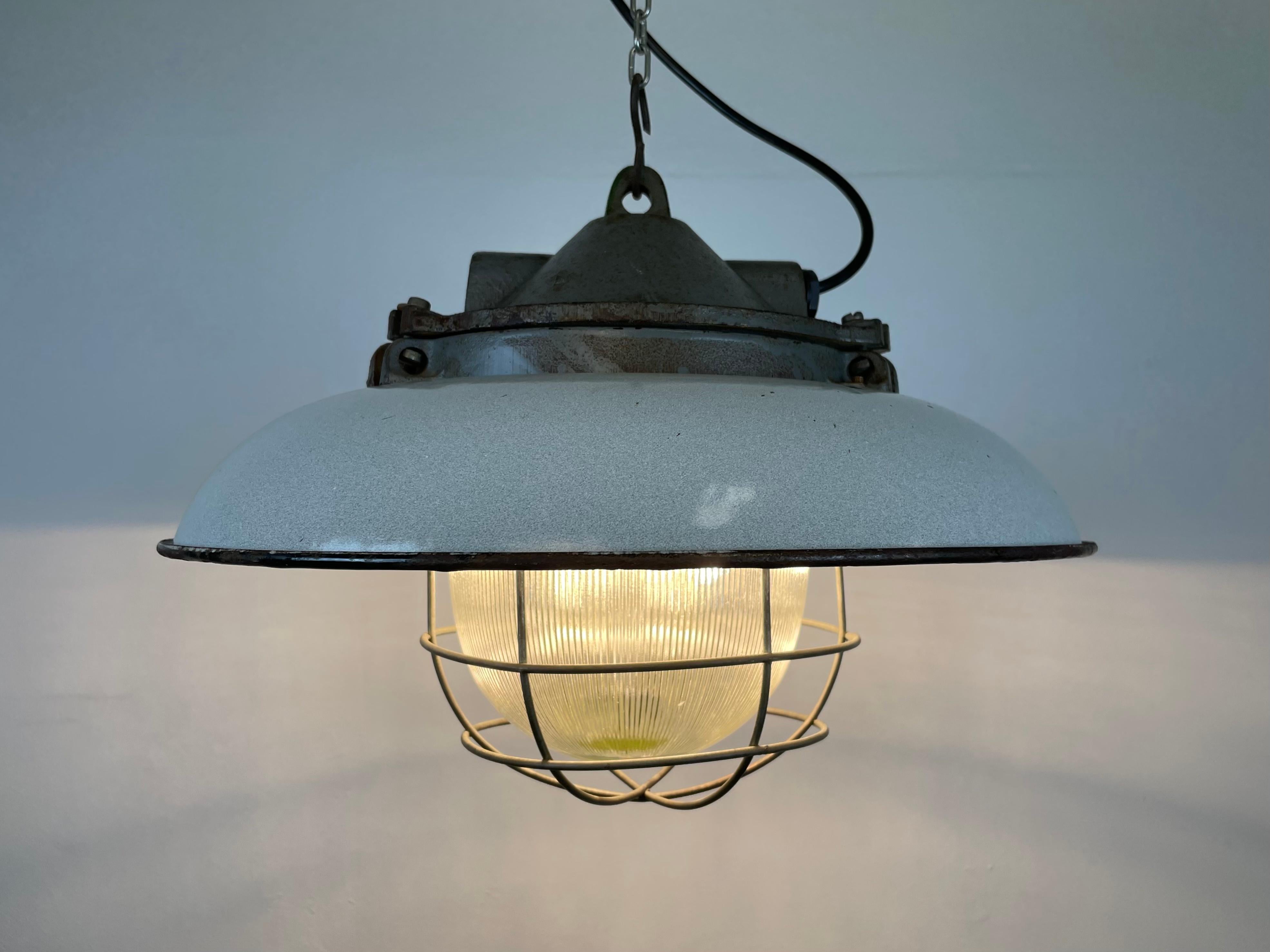 Industrial Grey Enamel Factory Cage Pendant Lamp in Cast Iron from Zaos, 1960s For Sale 9