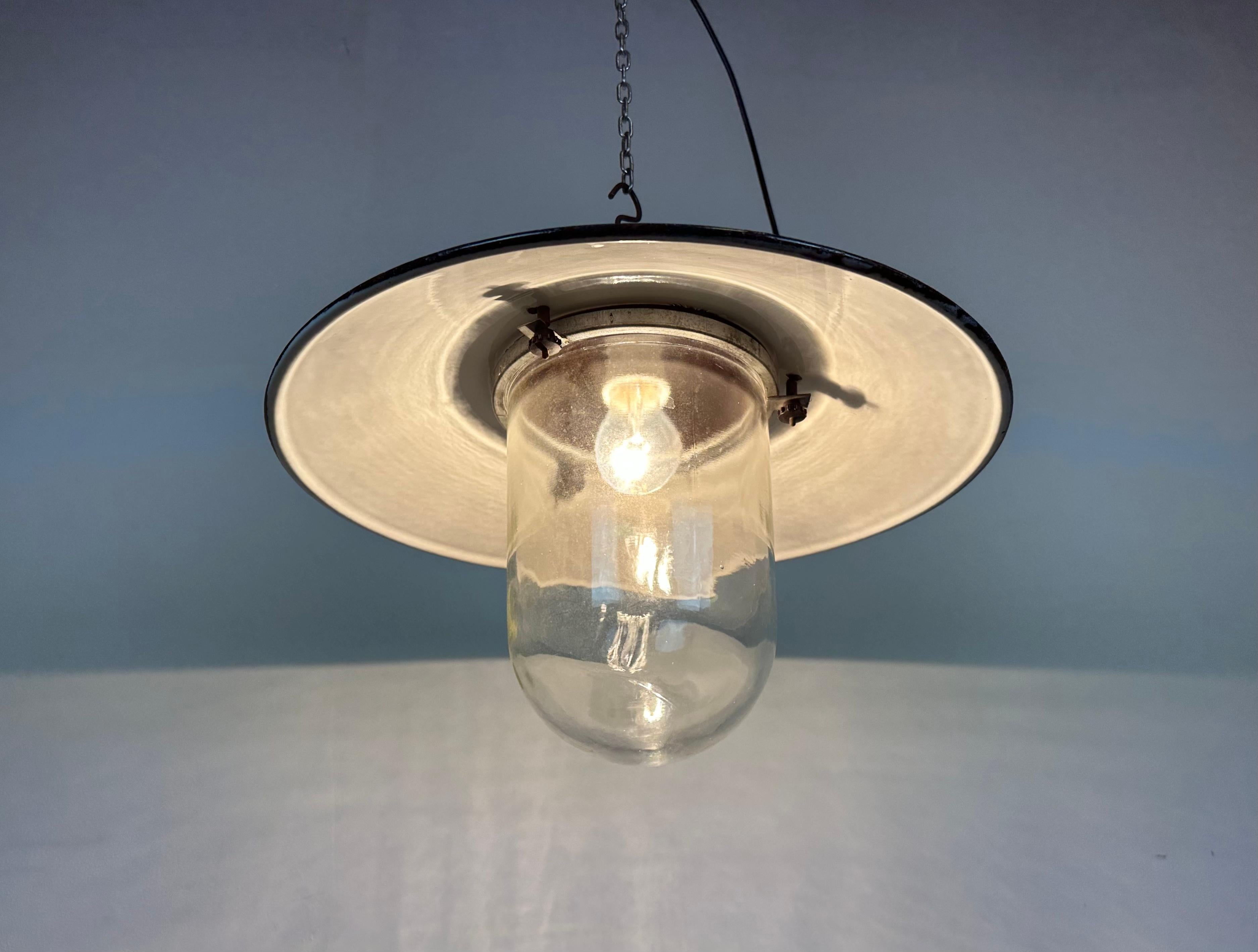 Industrial Grey Enamel Factory Hanging Lamp, 1960s For Sale 6