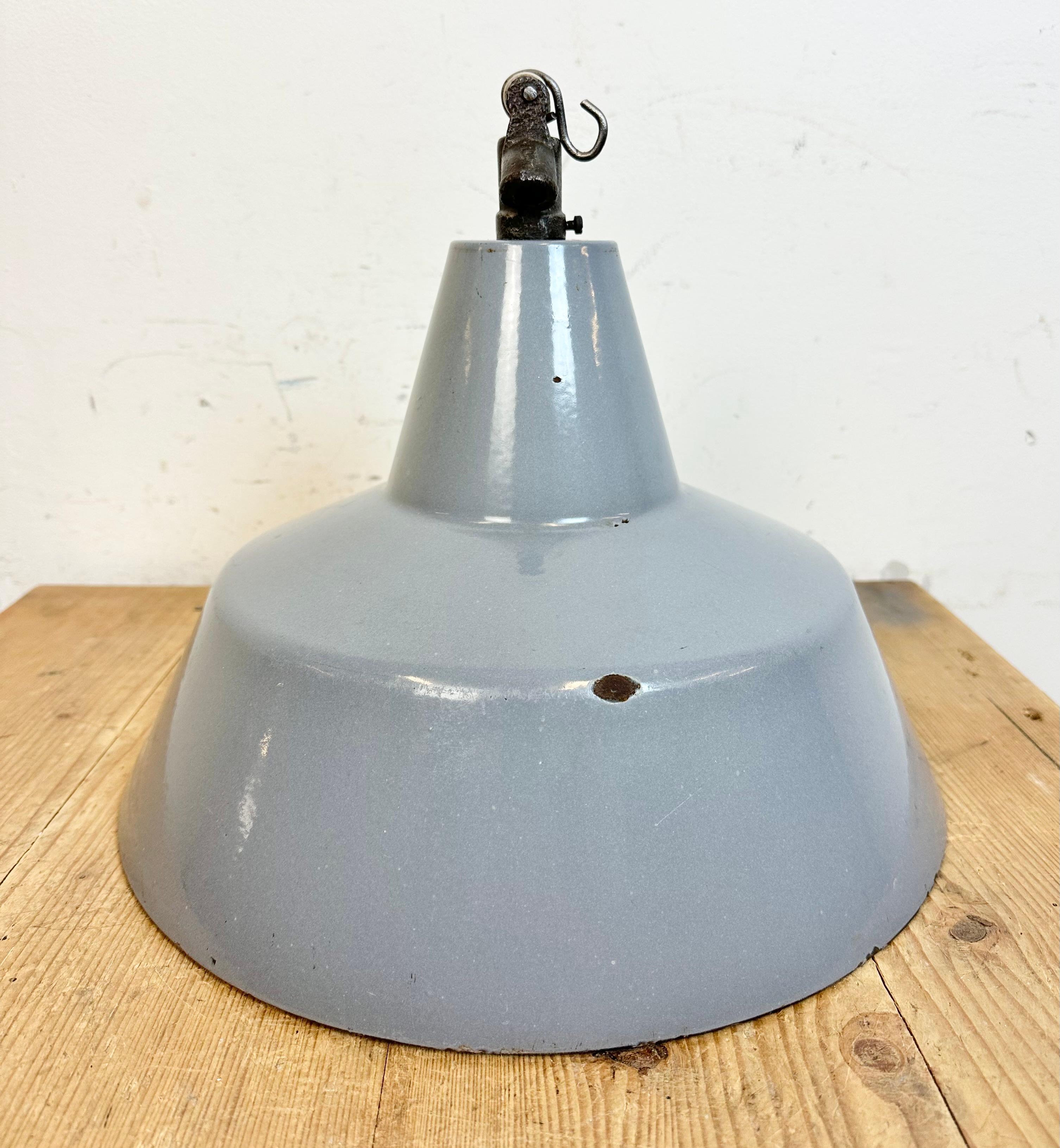 Industrial Grey Enamel Factory Pendant Lamp, 1960s For Sale 11