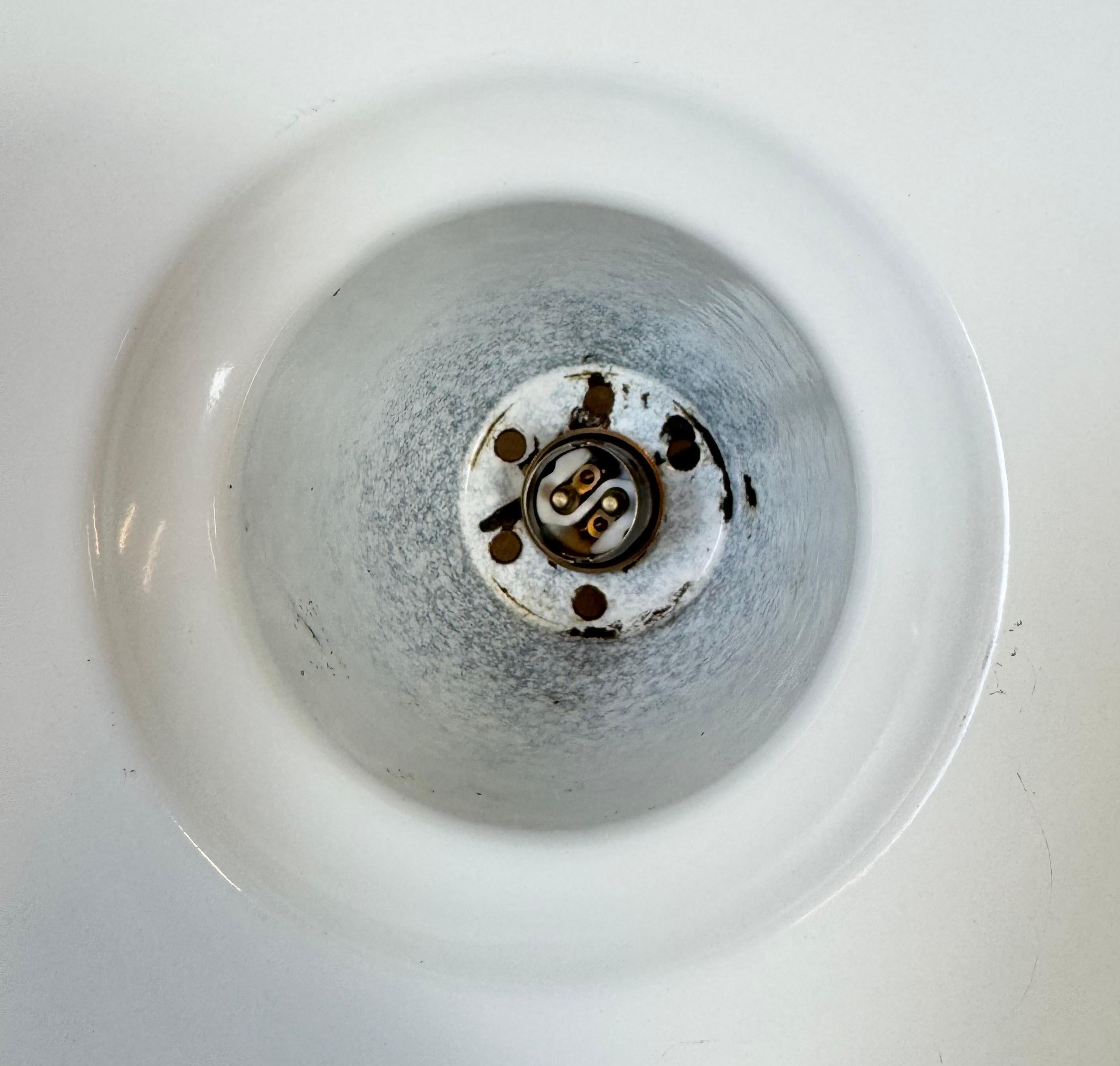 Lampe pendante d'usine industrielle en émail gris de Thorlux, années 1960 en vente 10