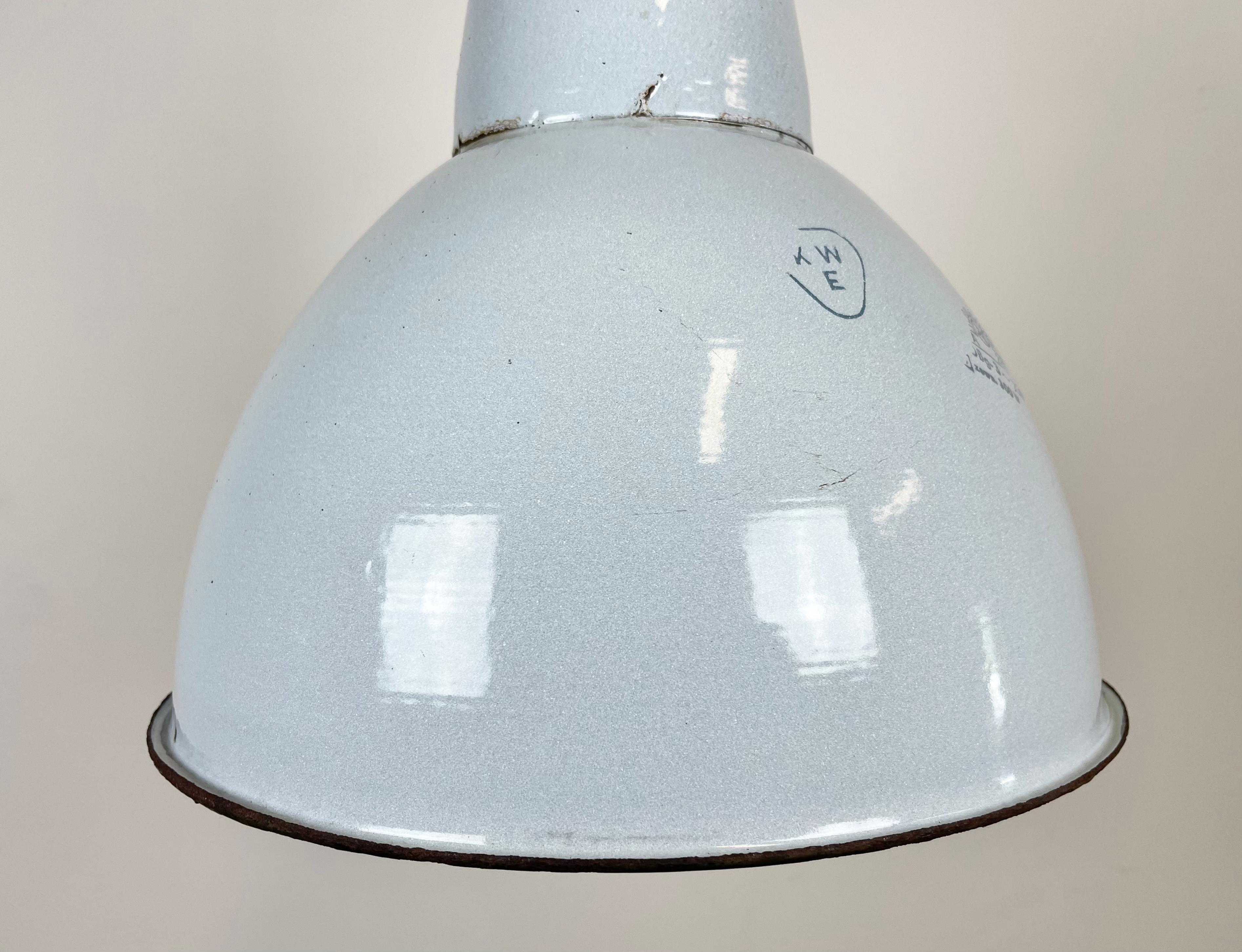 Industrial Grey Enamel Pendant Lamp, 1960s In Good Condition For Sale In Kojetice, CZ