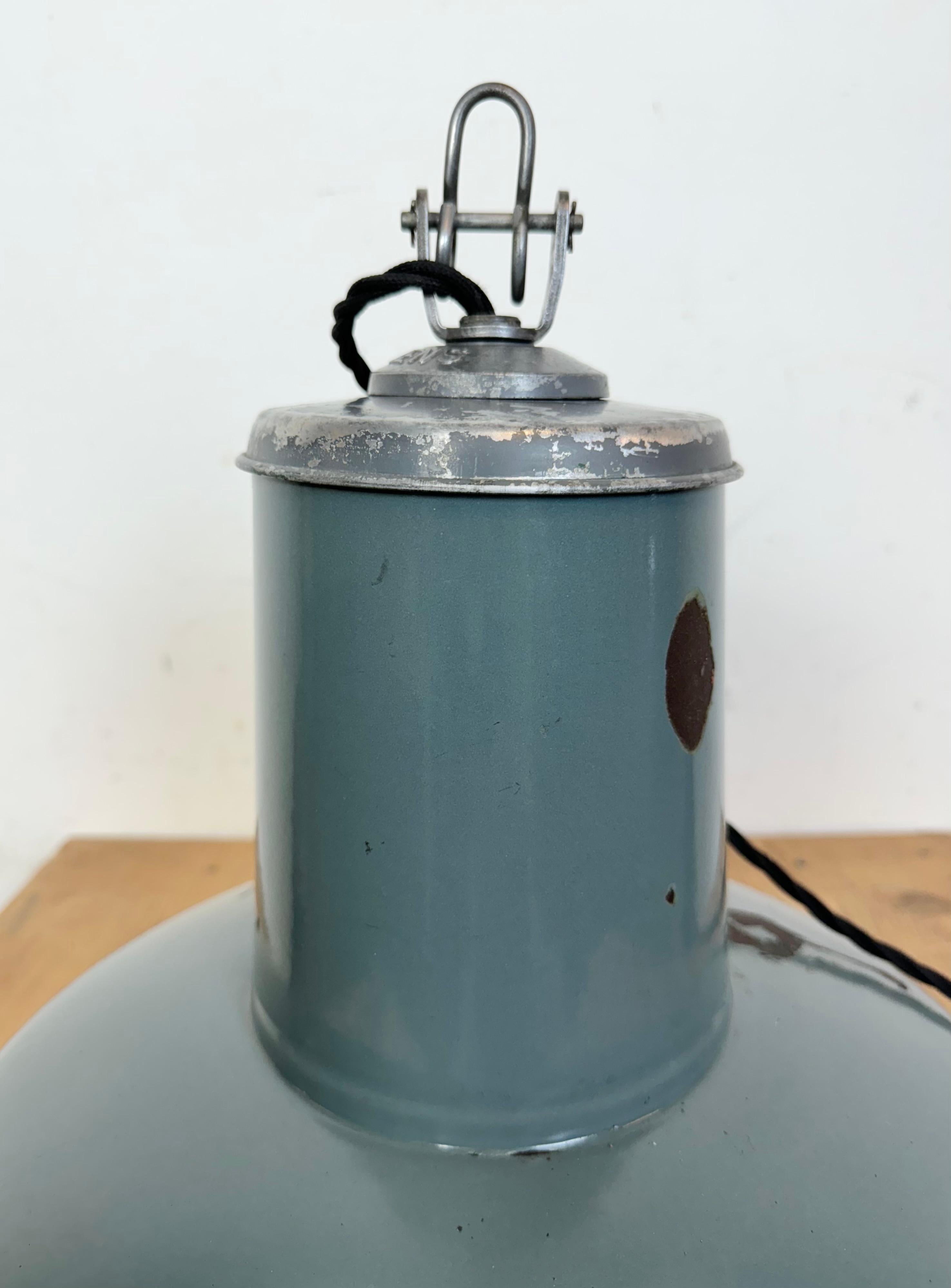 Industrial Grey Enamel Pendant Lamp from Siemens, 1930s For Sale 10