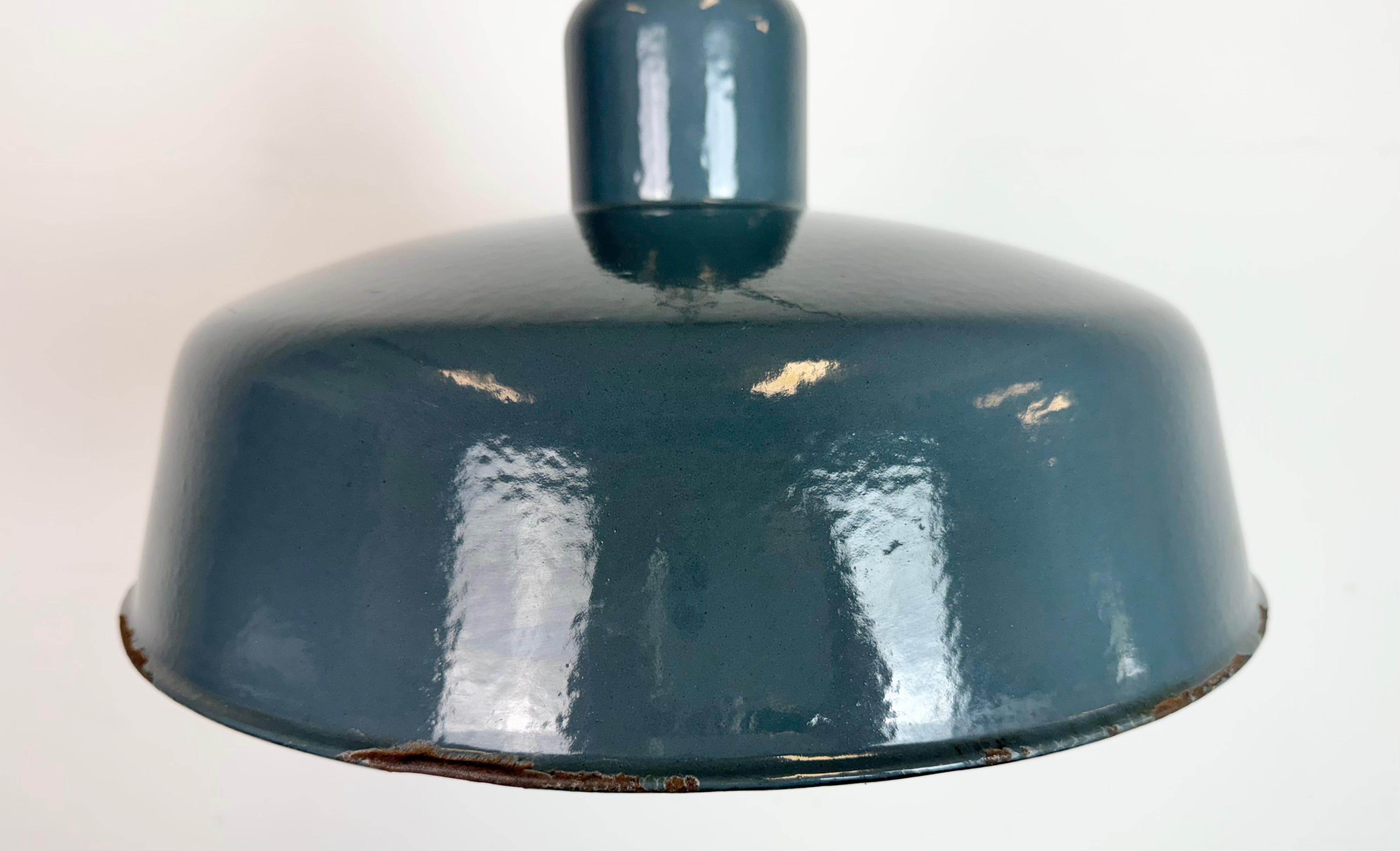 Lampada a sospensione industriale in smalto grigio di Siemens, anni '1930 In condizioni buone in vendita a Kojetice, CZ