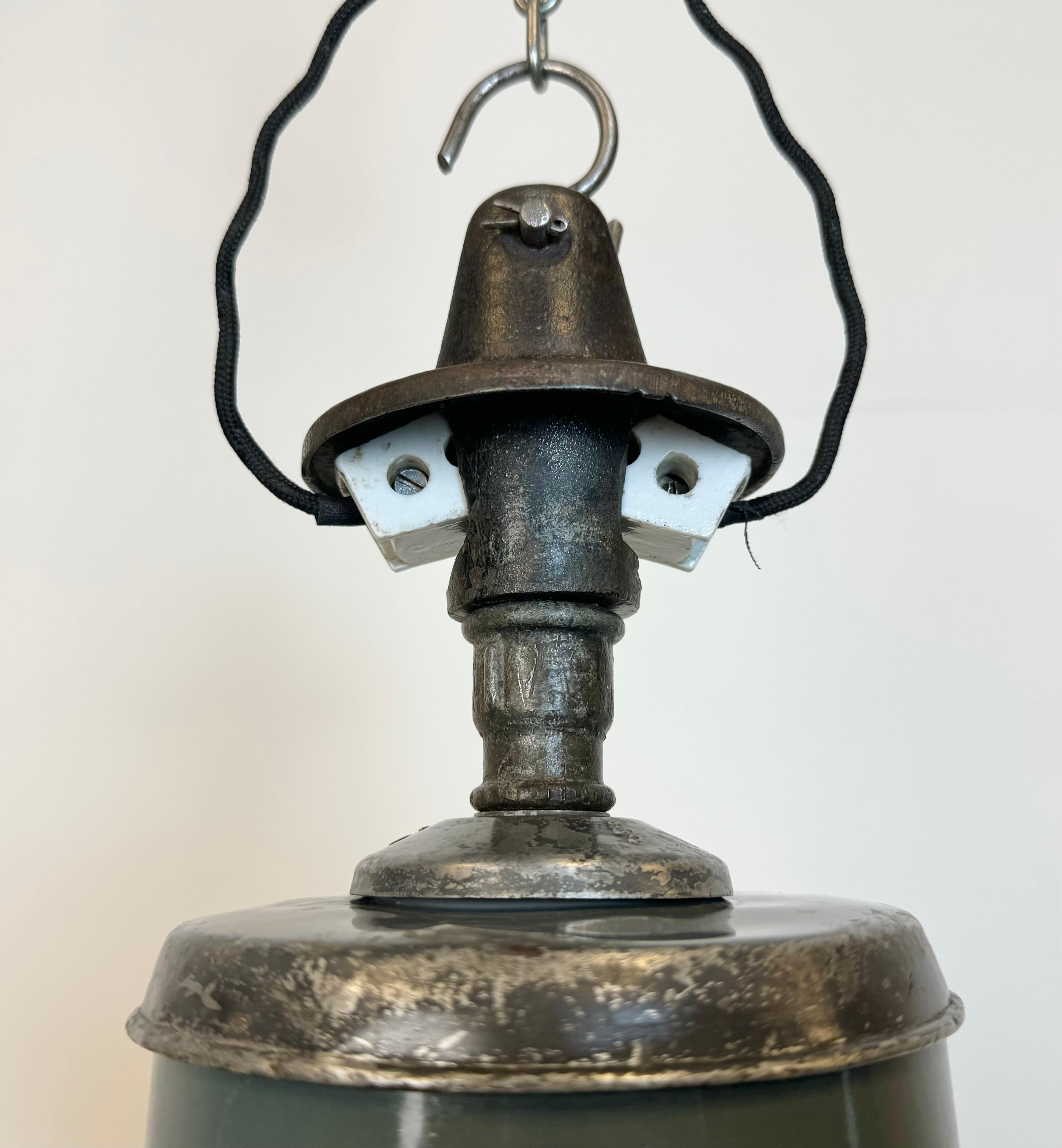 Lampe suspendue industrielle en émail gris de Siemens, années 1930 Bon état - En vente à Kojetice, CZ