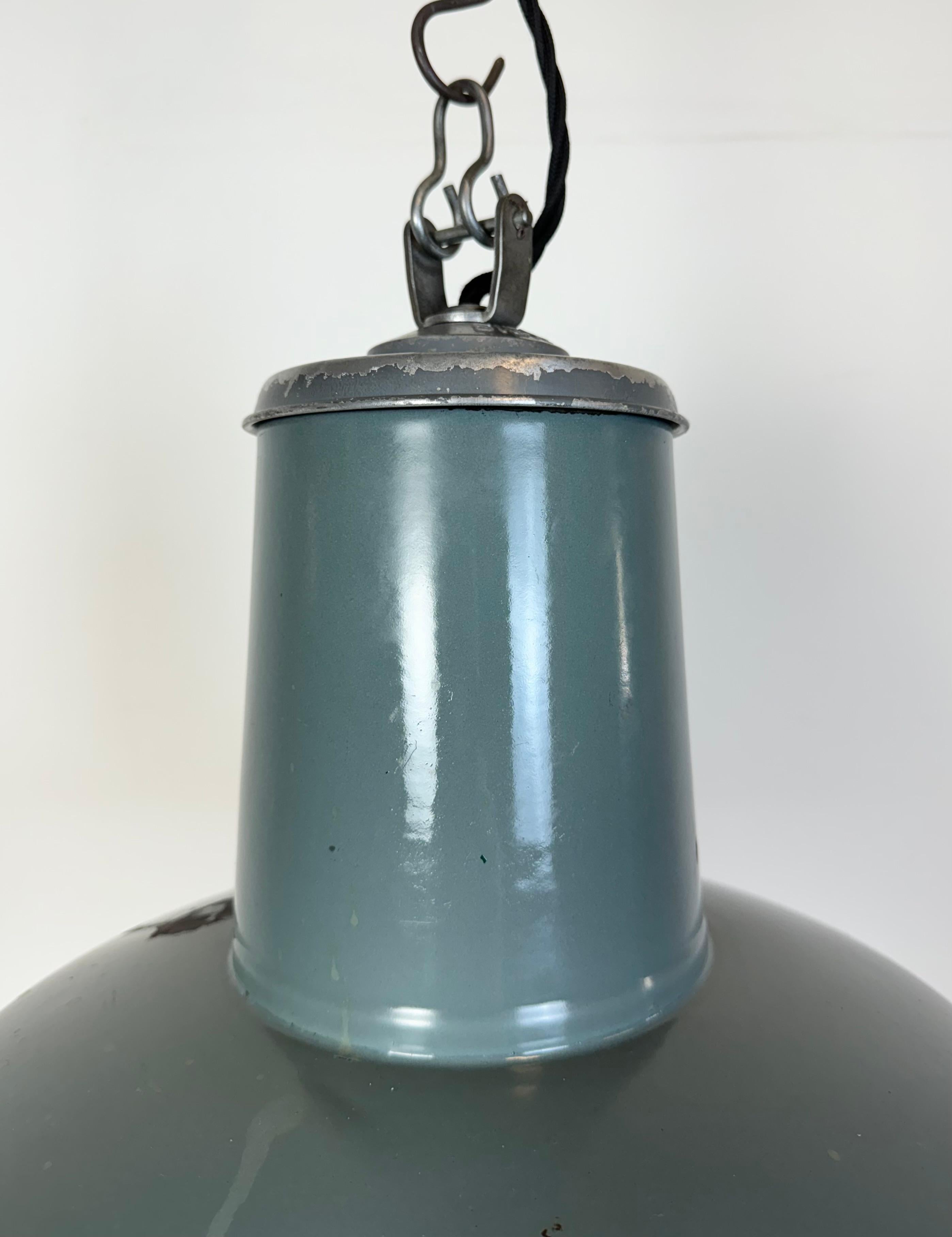 Industrial Grey Enamel Pendant Lamp from Siemens, 1930s For Sale 1