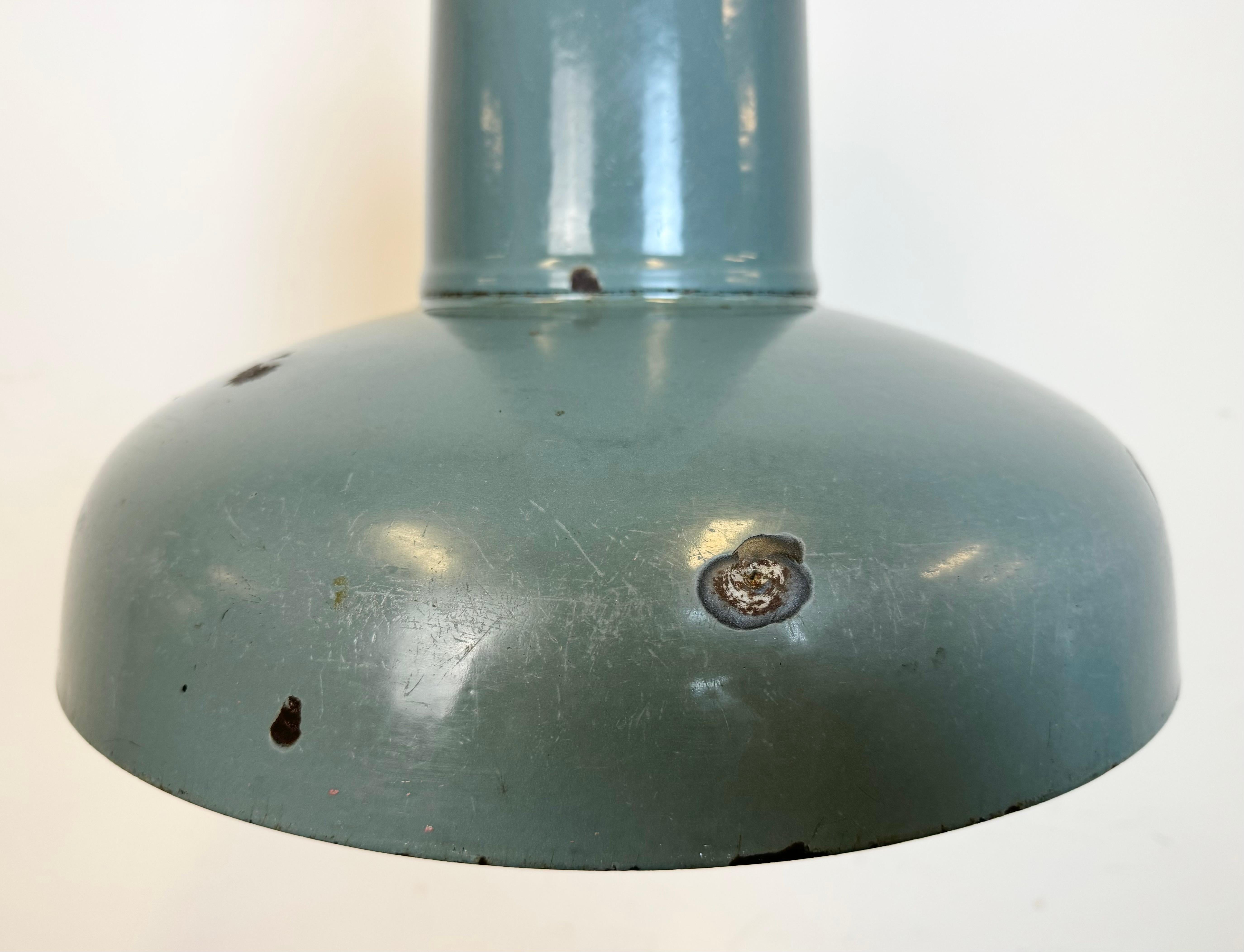 Industrial Grey Enamel Pendant Lamp from Siemens, 1930s For Sale 1