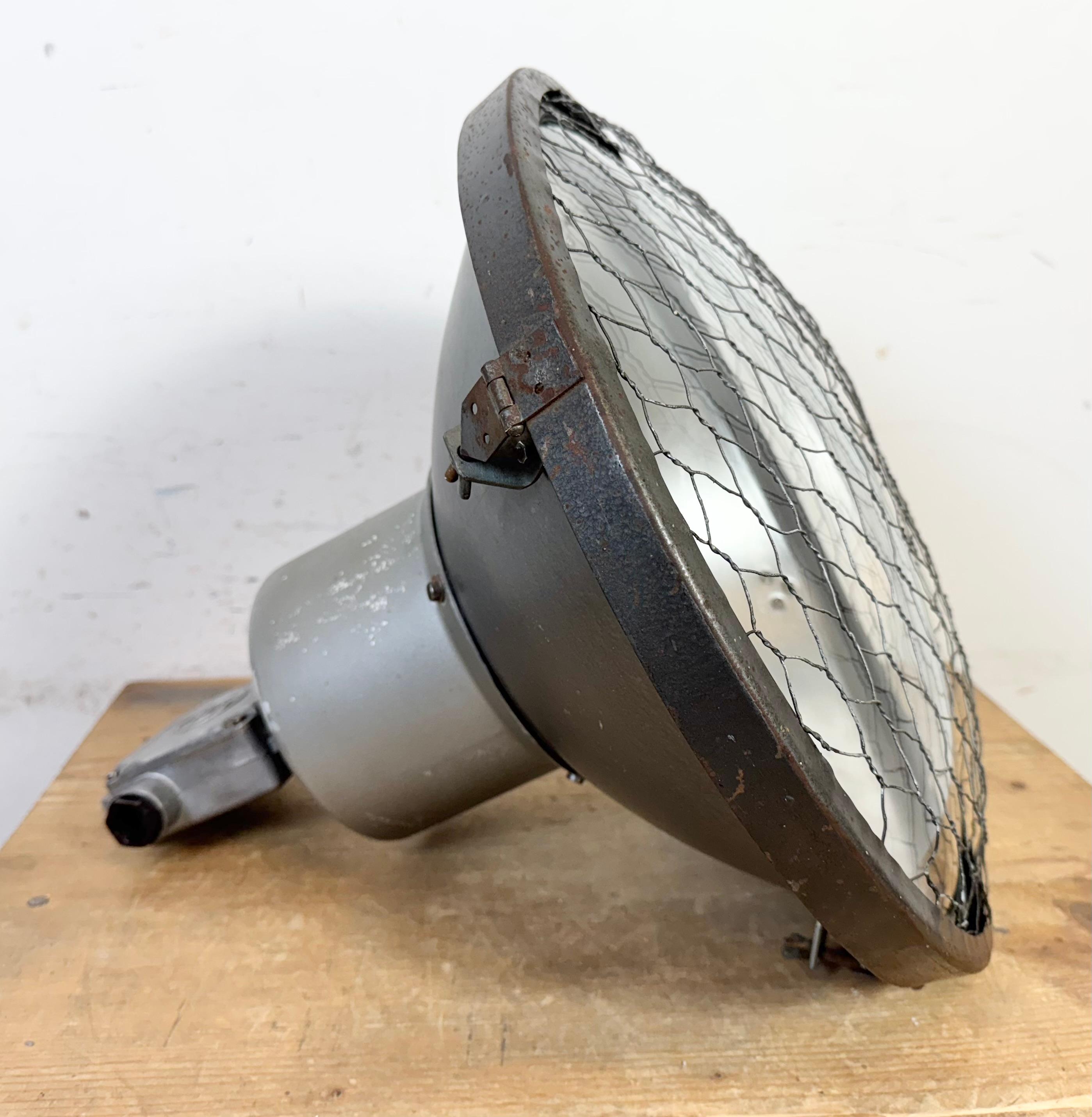 Industrial Grey Hammer Paint Pendant Lamp from Elektrosvit, 1960s For Sale 8