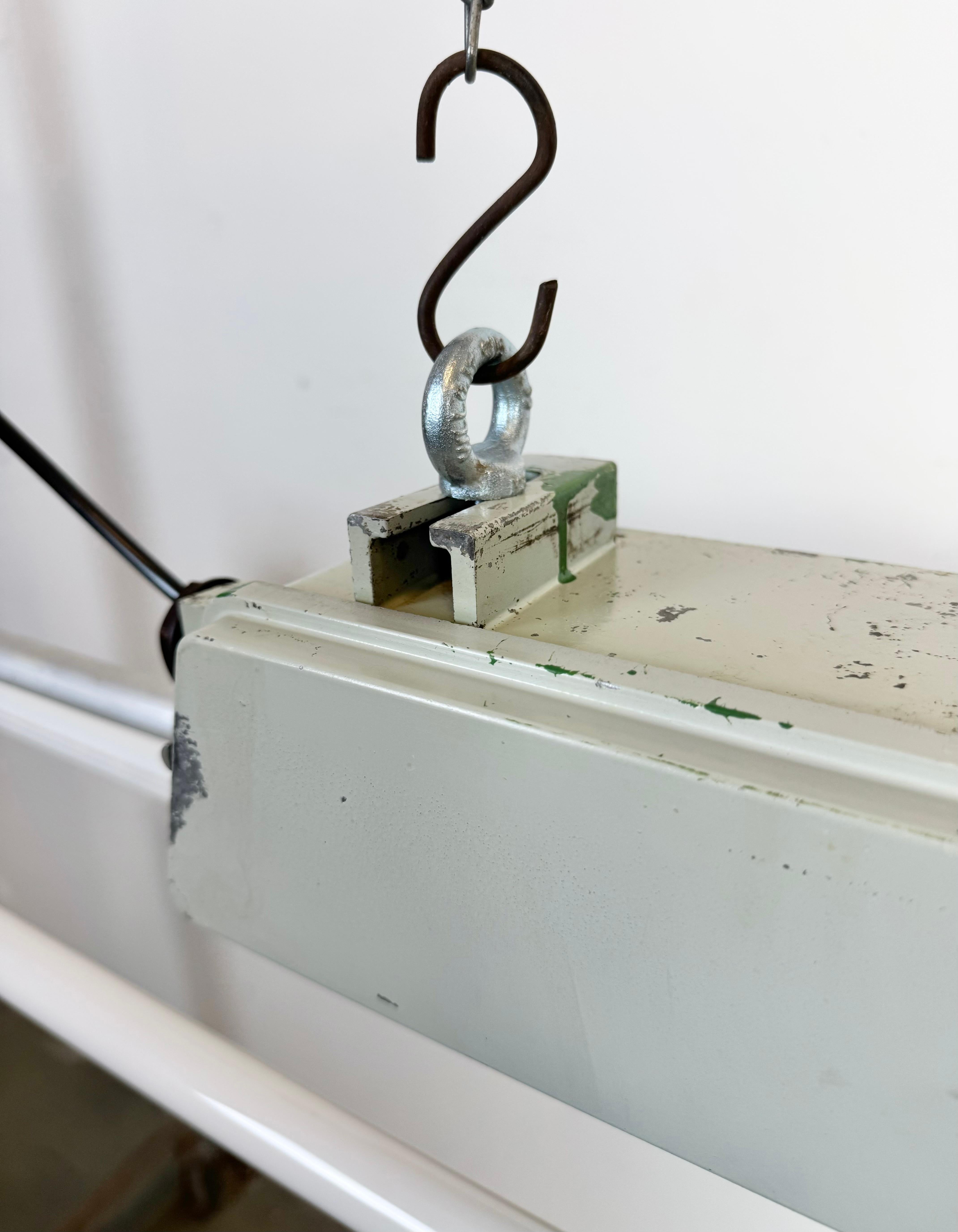Industrial Grey Tube Light from Elektrosvit,  1970s For Sale 4