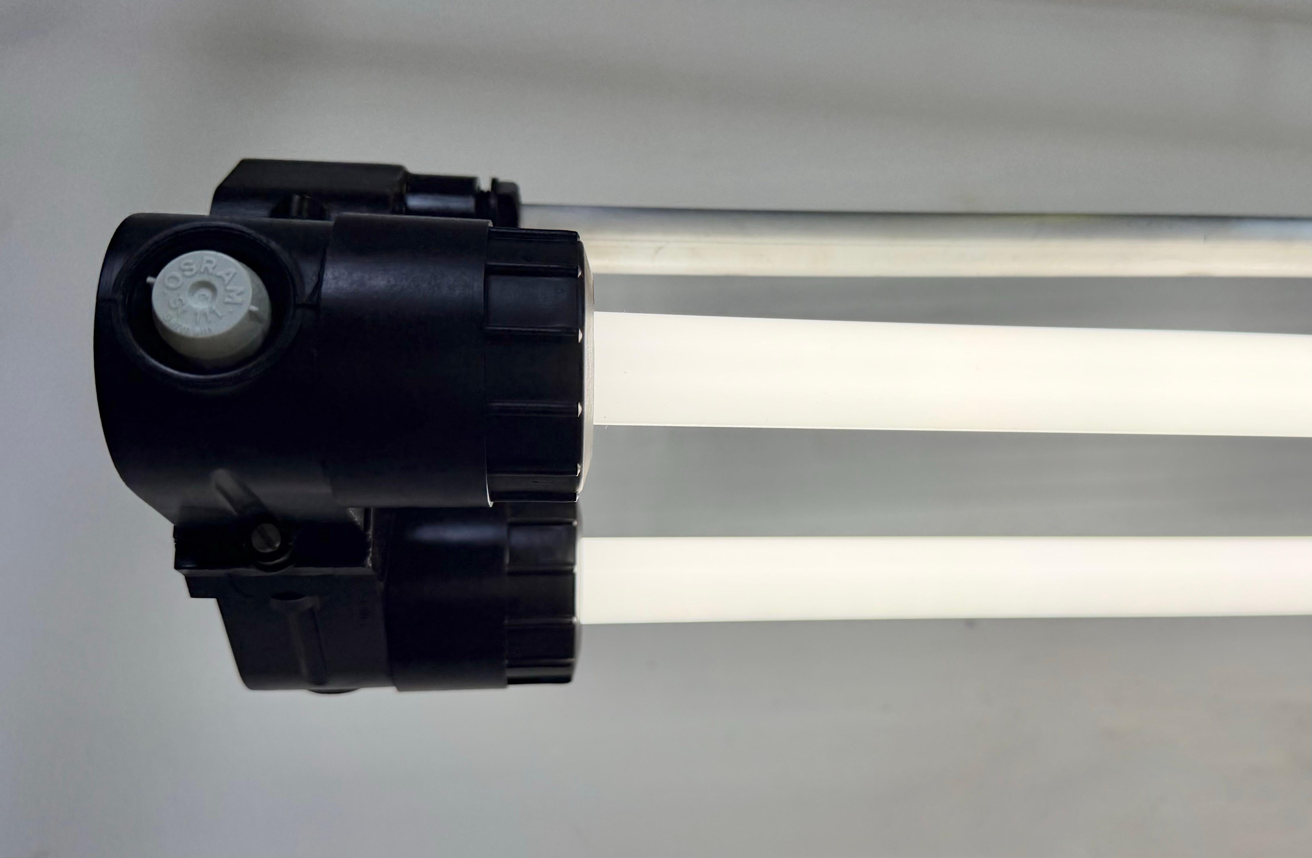 Industrielle graue Röhrenleuchte aus Elektrosvit, Industrie  1970s im Angebot 9