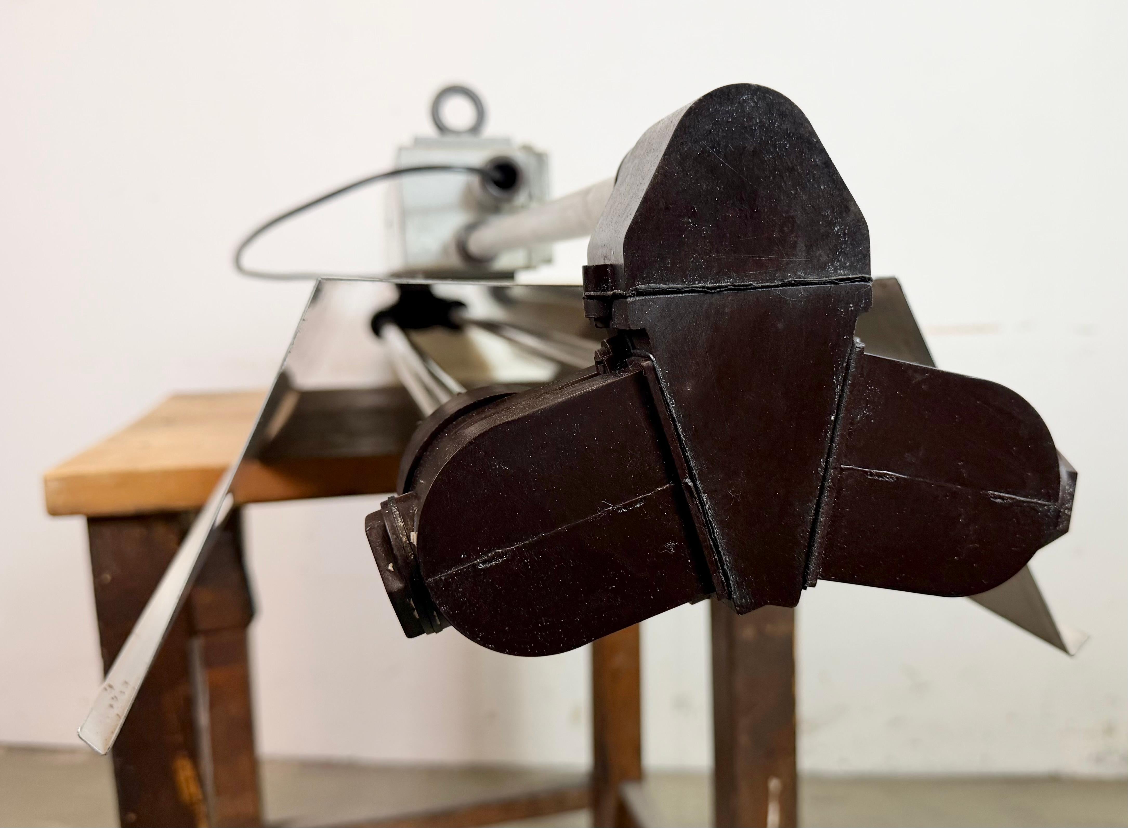 Graue Industrieröhrenleuchte von Elektrosvit, 1970er Jahre im Angebot 10