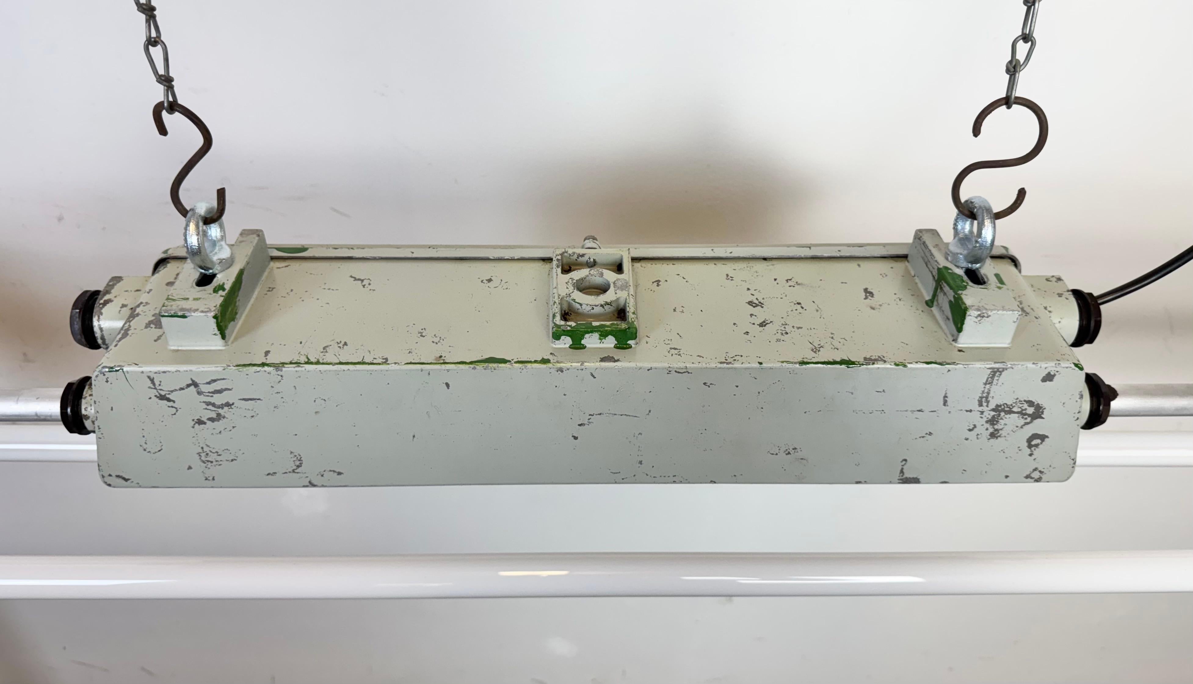 Industrial Grey Tube Light from Elektrosvit,  1970s For Sale 13