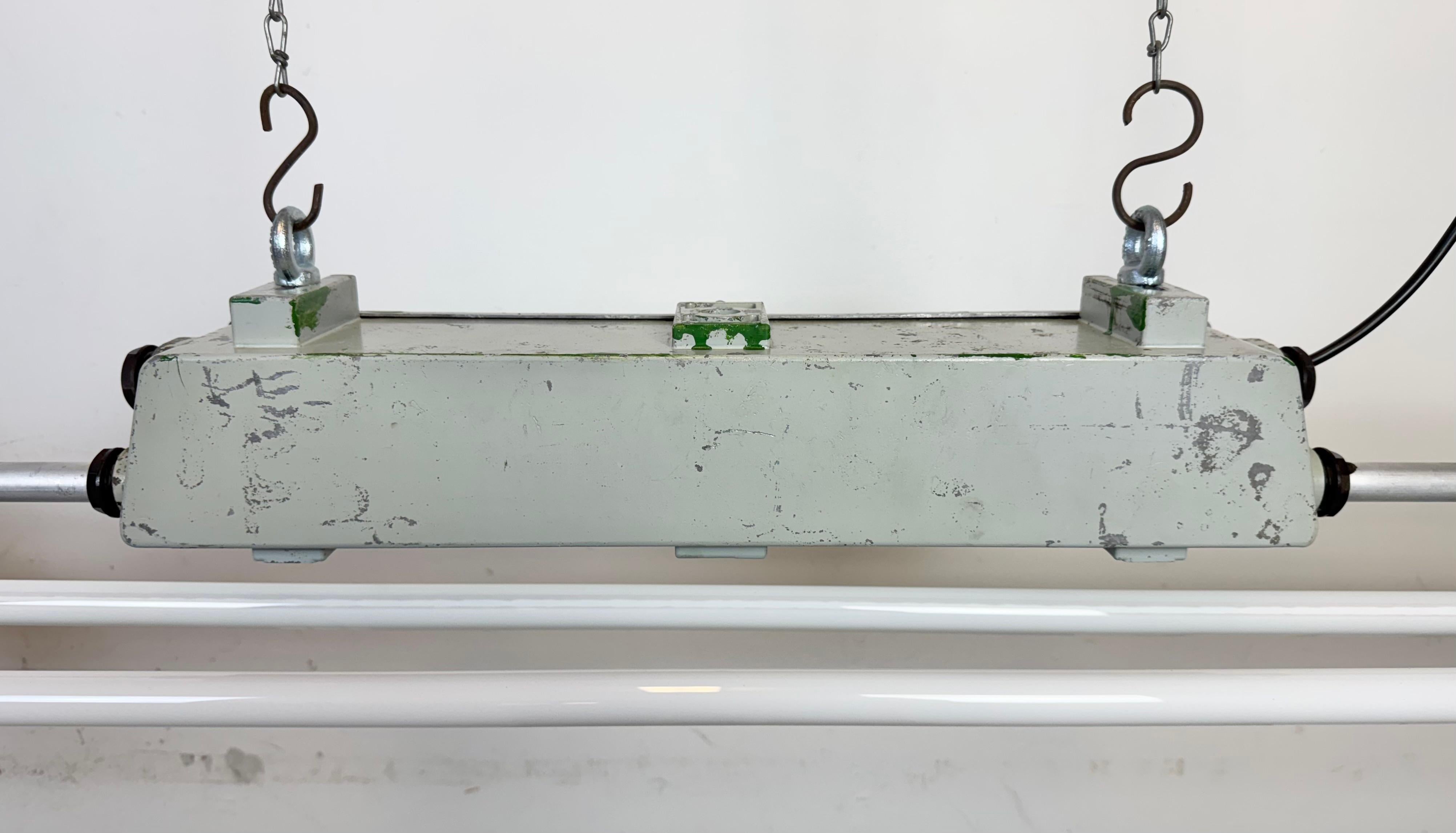 Industrial Grey Tube Light from Elektrosvit,  1970s For Sale 14
