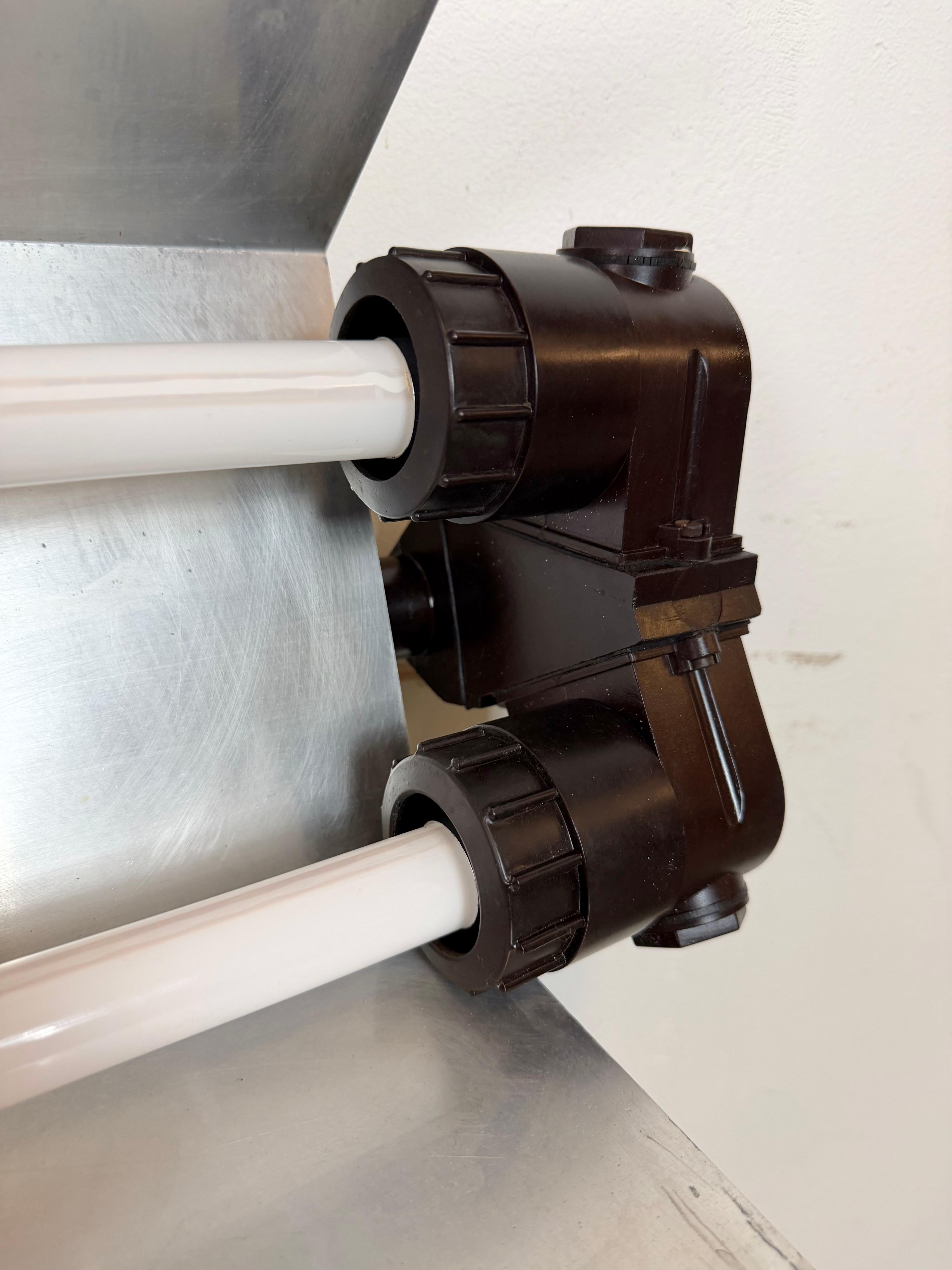 Graue Industrieröhrenleuchte von Elektrosvit, 1970er Jahre im Angebot 13