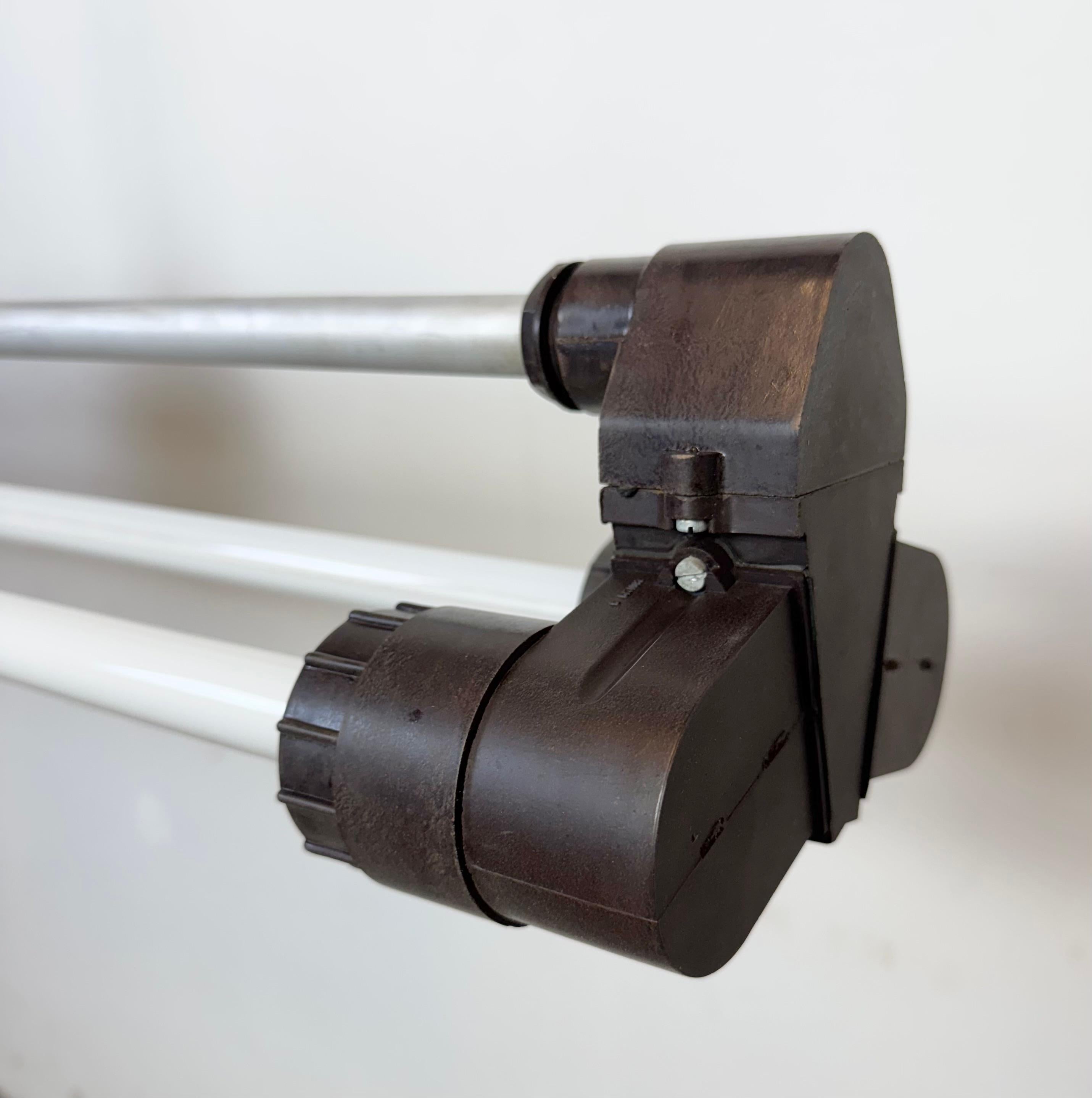 Industrial Grey Tube Light from Elektrosvit,  1970s In Good Condition For Sale In Kojetice, CZ