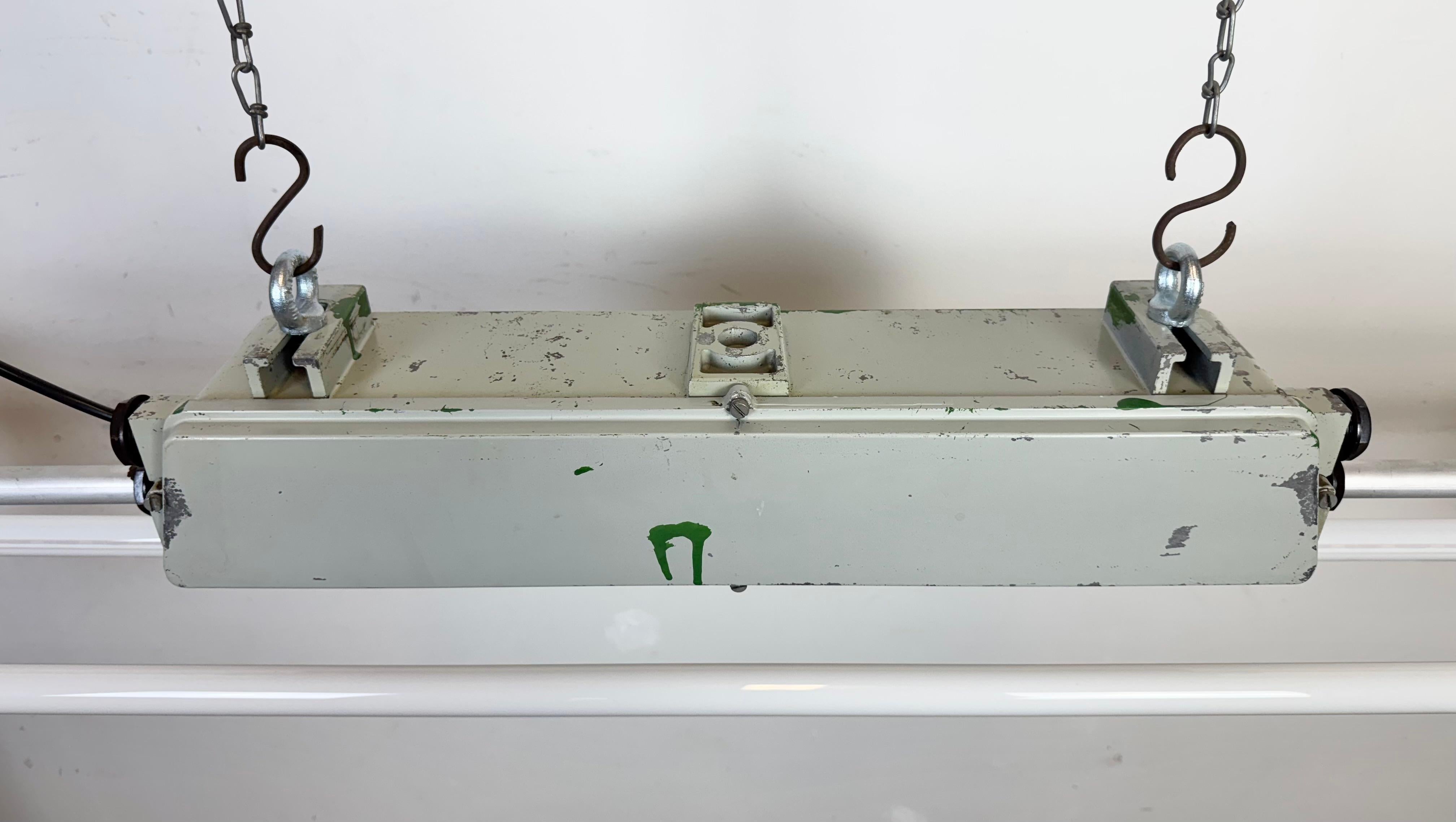Industrial Grey Tube Light from Elektrosvit,  1970s For Sale 2