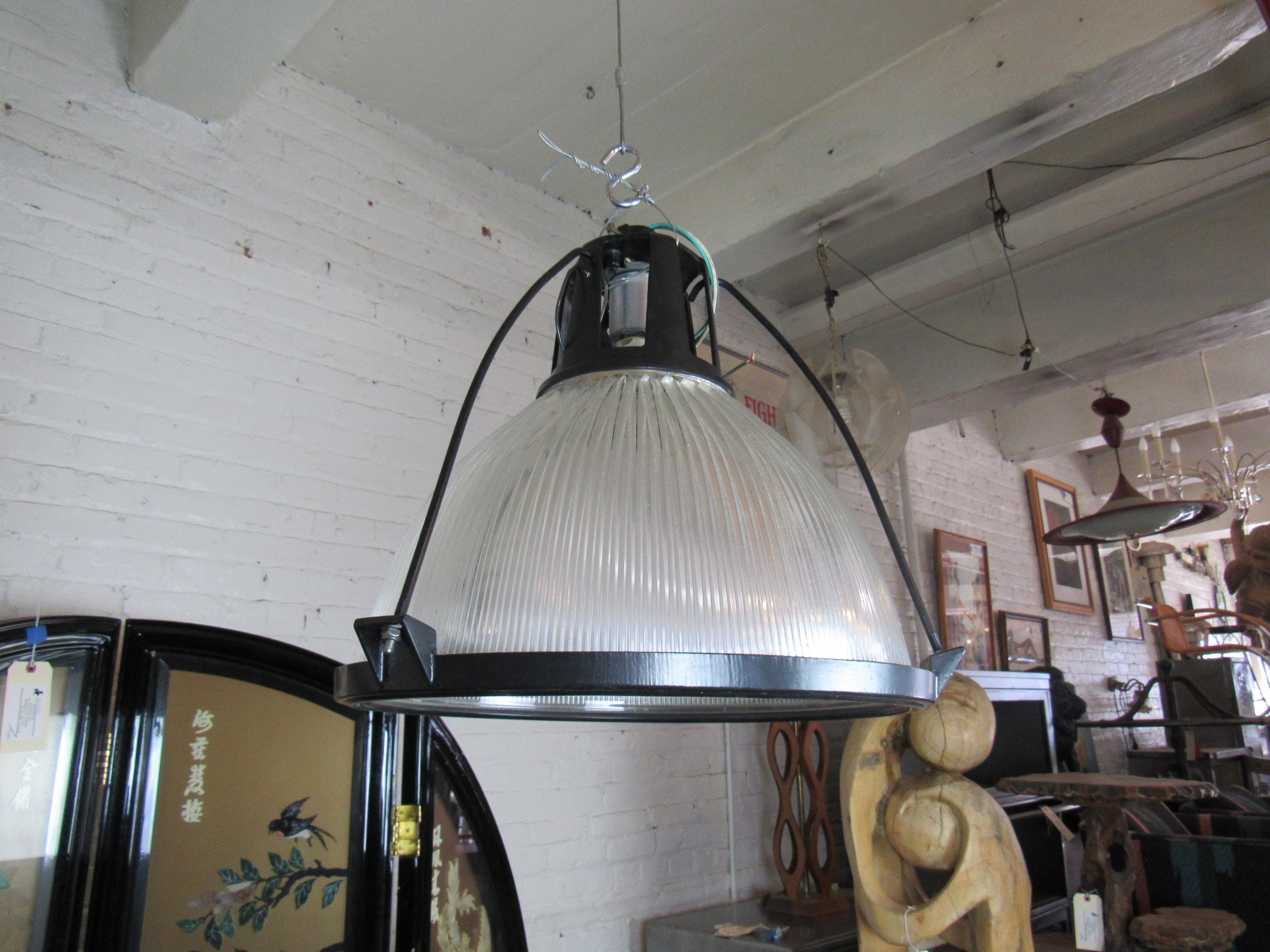 Metal Industrial Hanging Lamp For Sale