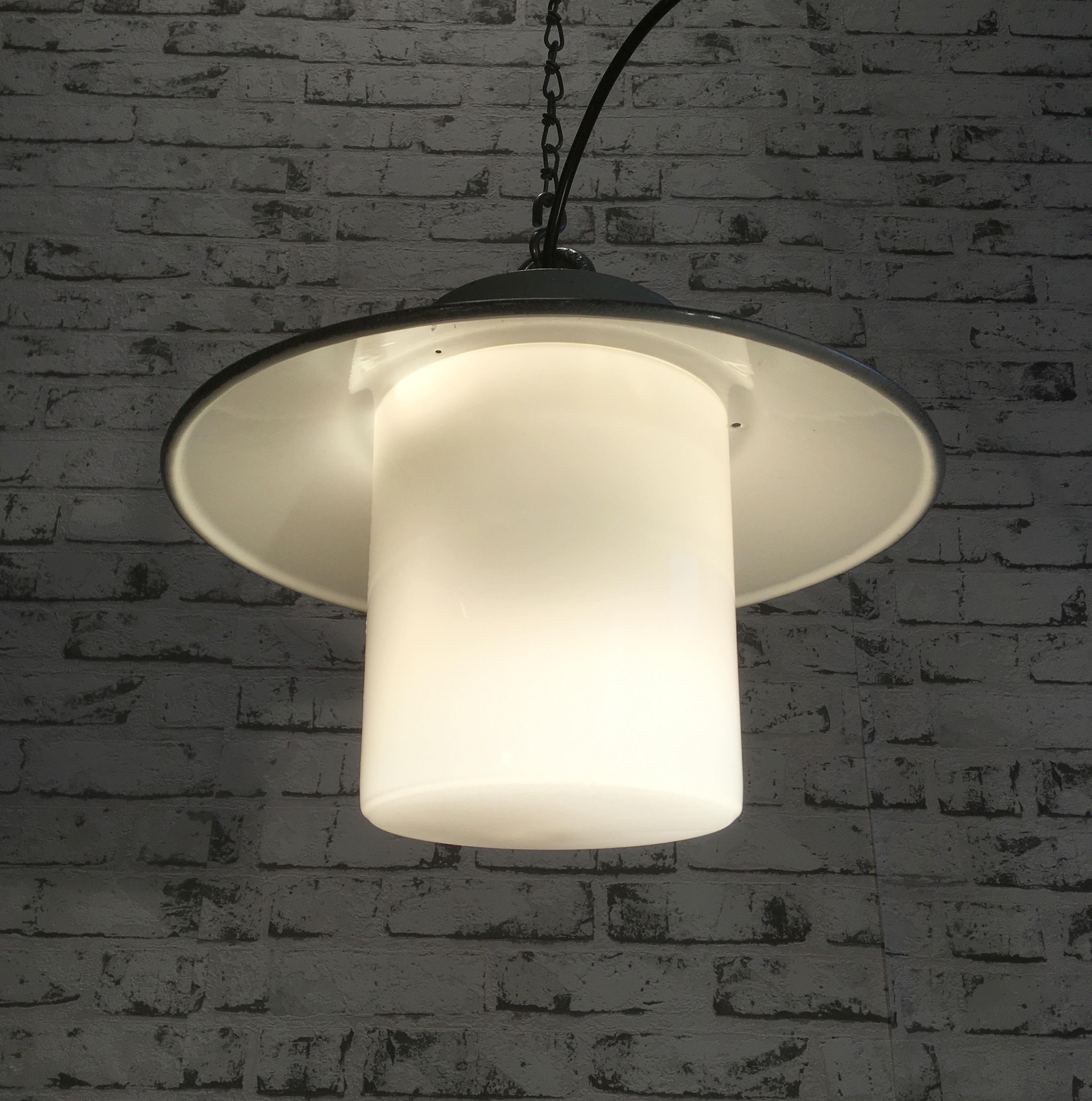 Industrial Hanging Lamp With Milk Glass, 1970s (20. Jahrhundert)