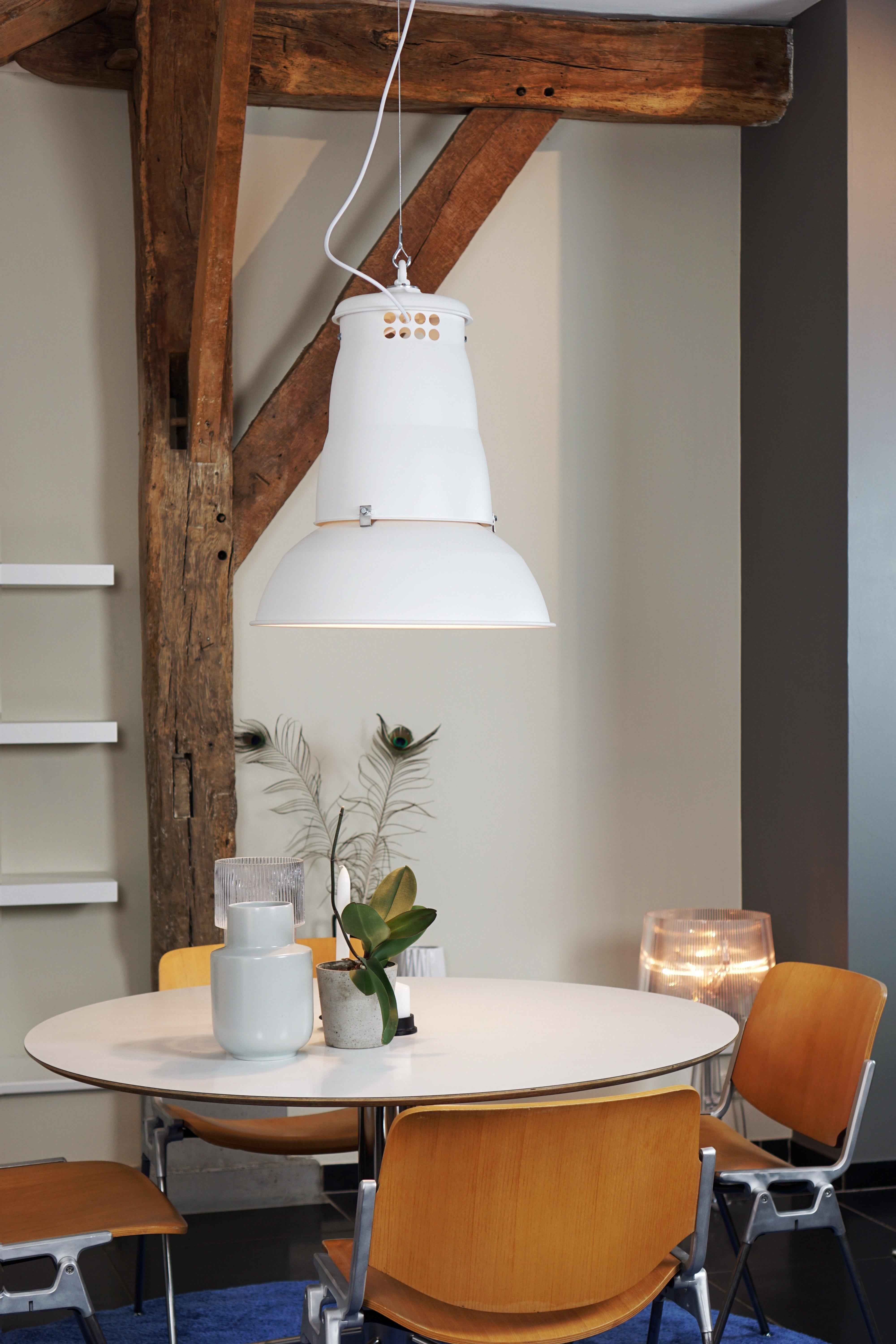 Powder-Coated Industrial Hanging Light Pendant Philips PHD400 White Label Collection 1957 For Sale