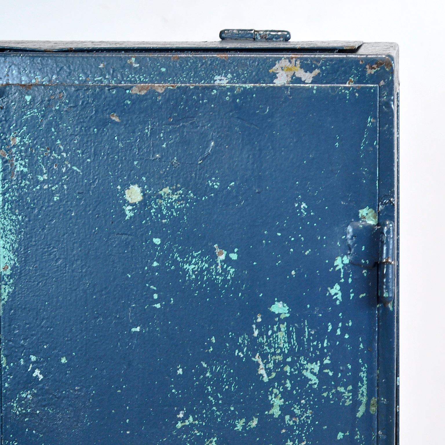 Armoire industrielle en fer, années 1960 2