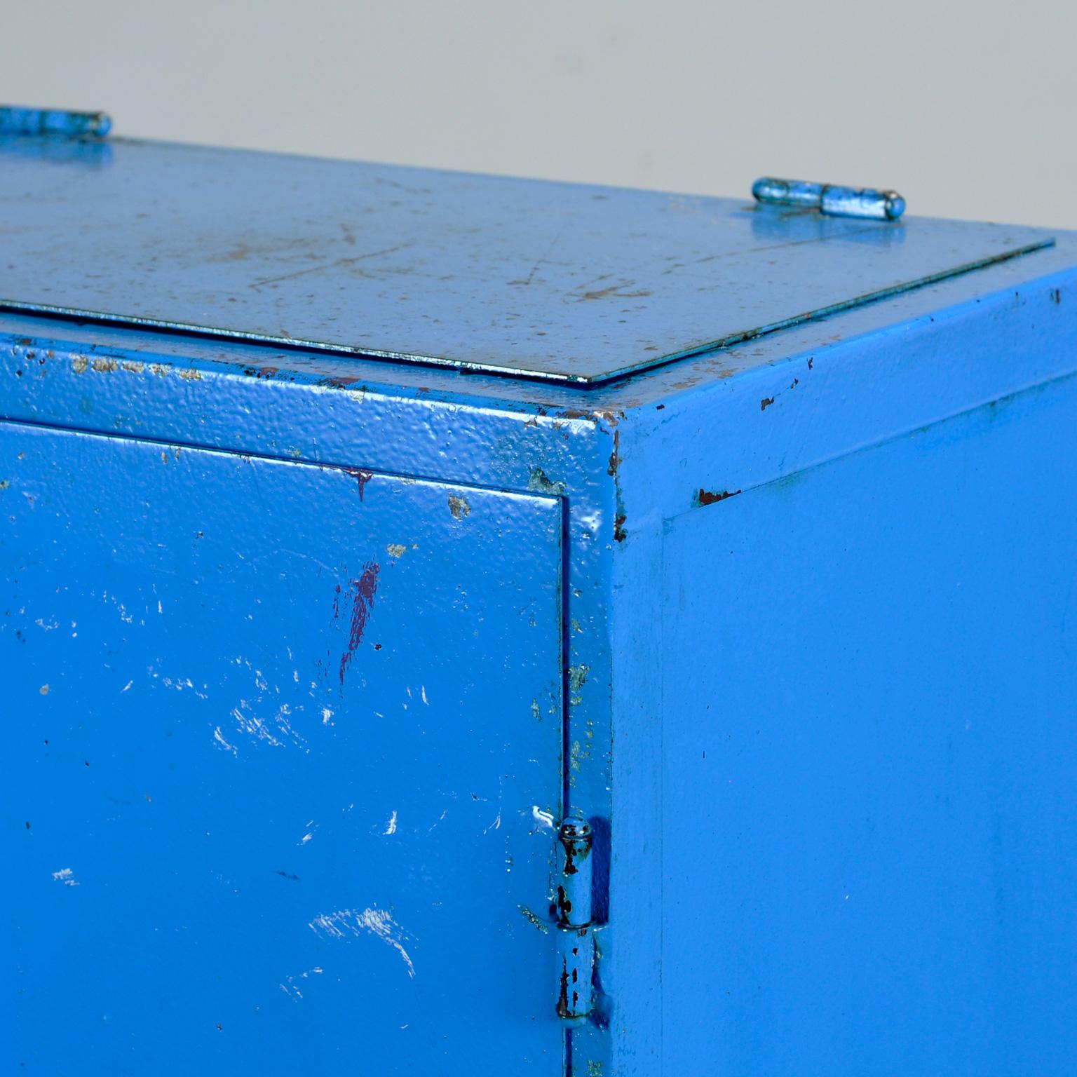 Armoire industrielle en fer, années 1960 2