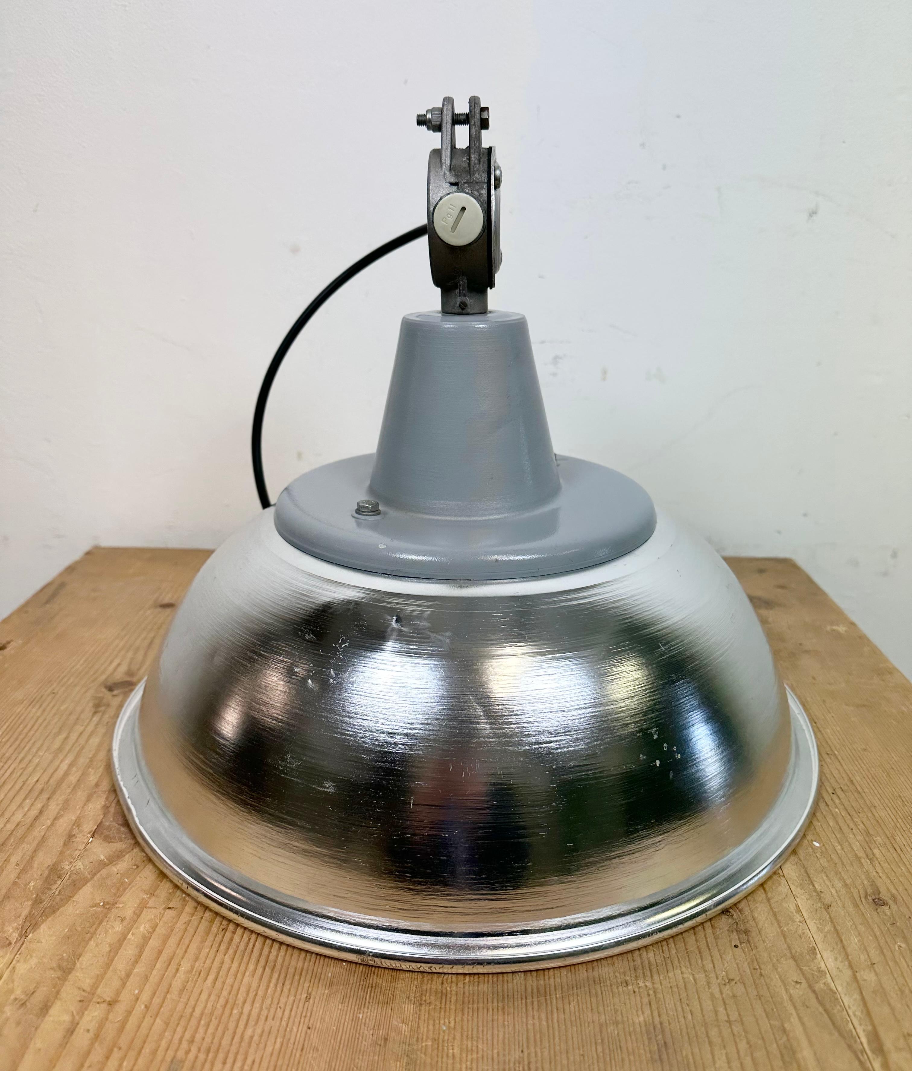 Industrial Italian Aluminium Pendant Lamp from Fael Luce, 1970s For Sale 6
