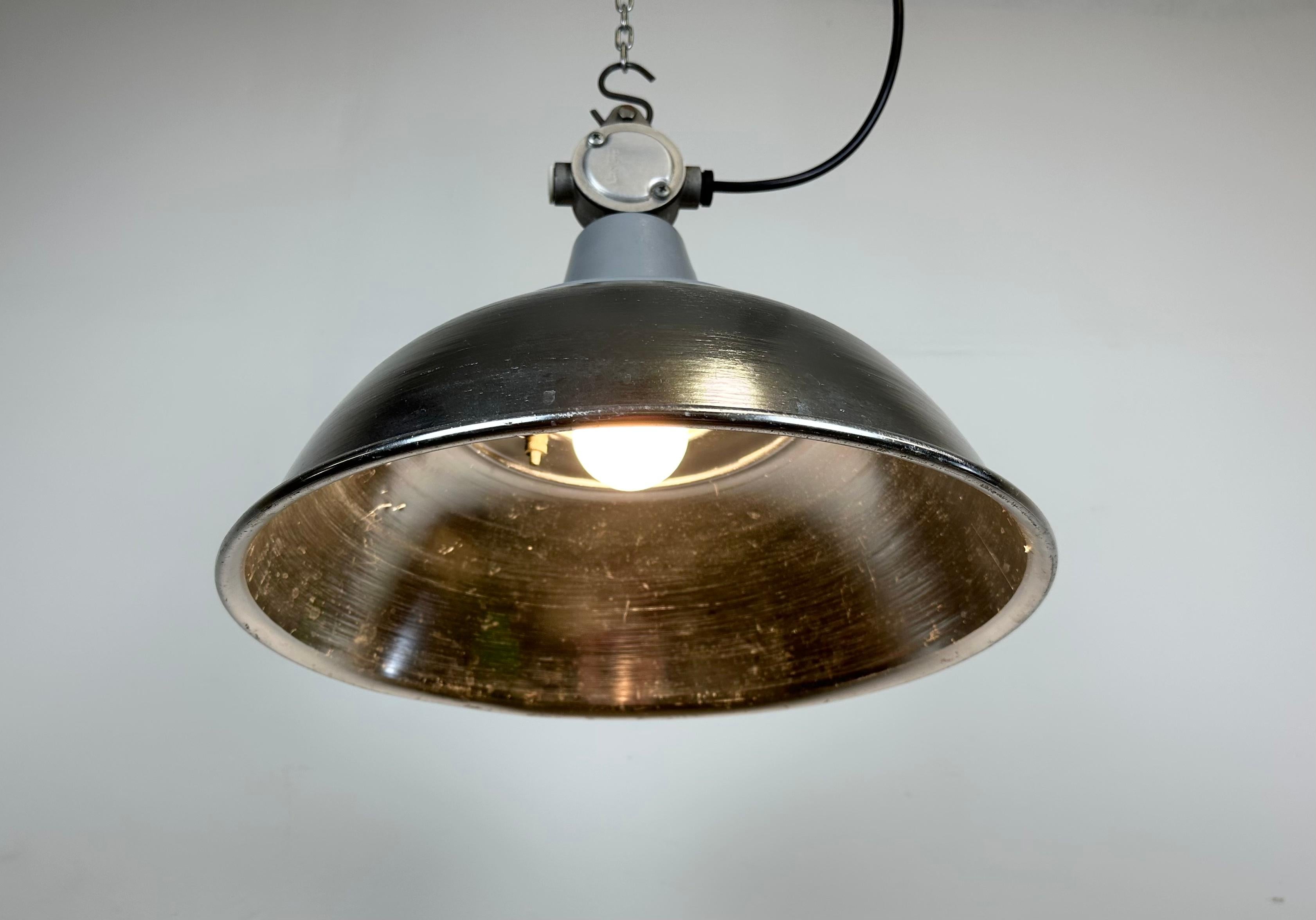 Industrial Italian Aluminium Pendant Lamp from Fael Luce, 1970s For Sale 2