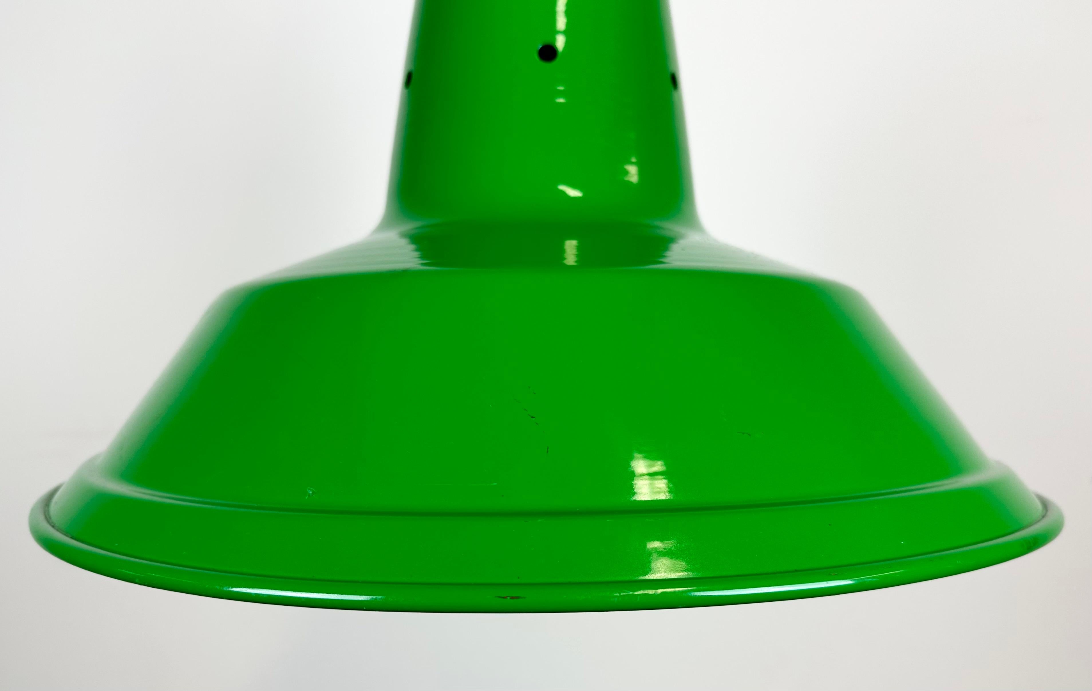 Late 20th Century Industrial Italian Green Factory Hanging Lamp, 1970s For Sale