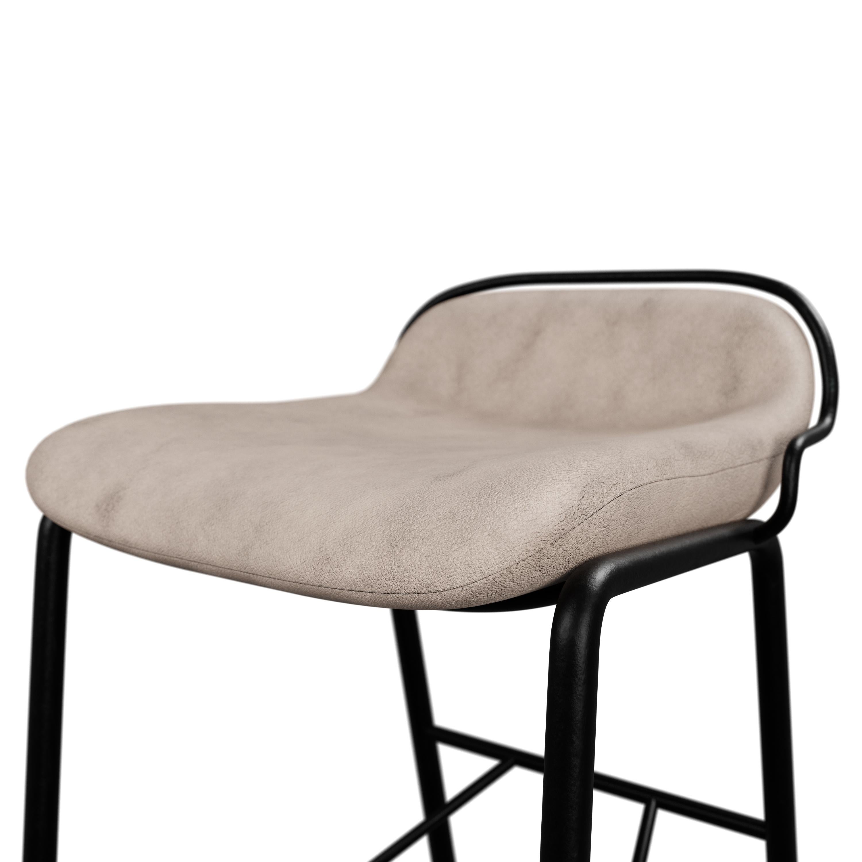Contemporary Industrial Kitchen Stool DUV Cream leather handcrafted by Murmurio For Sale