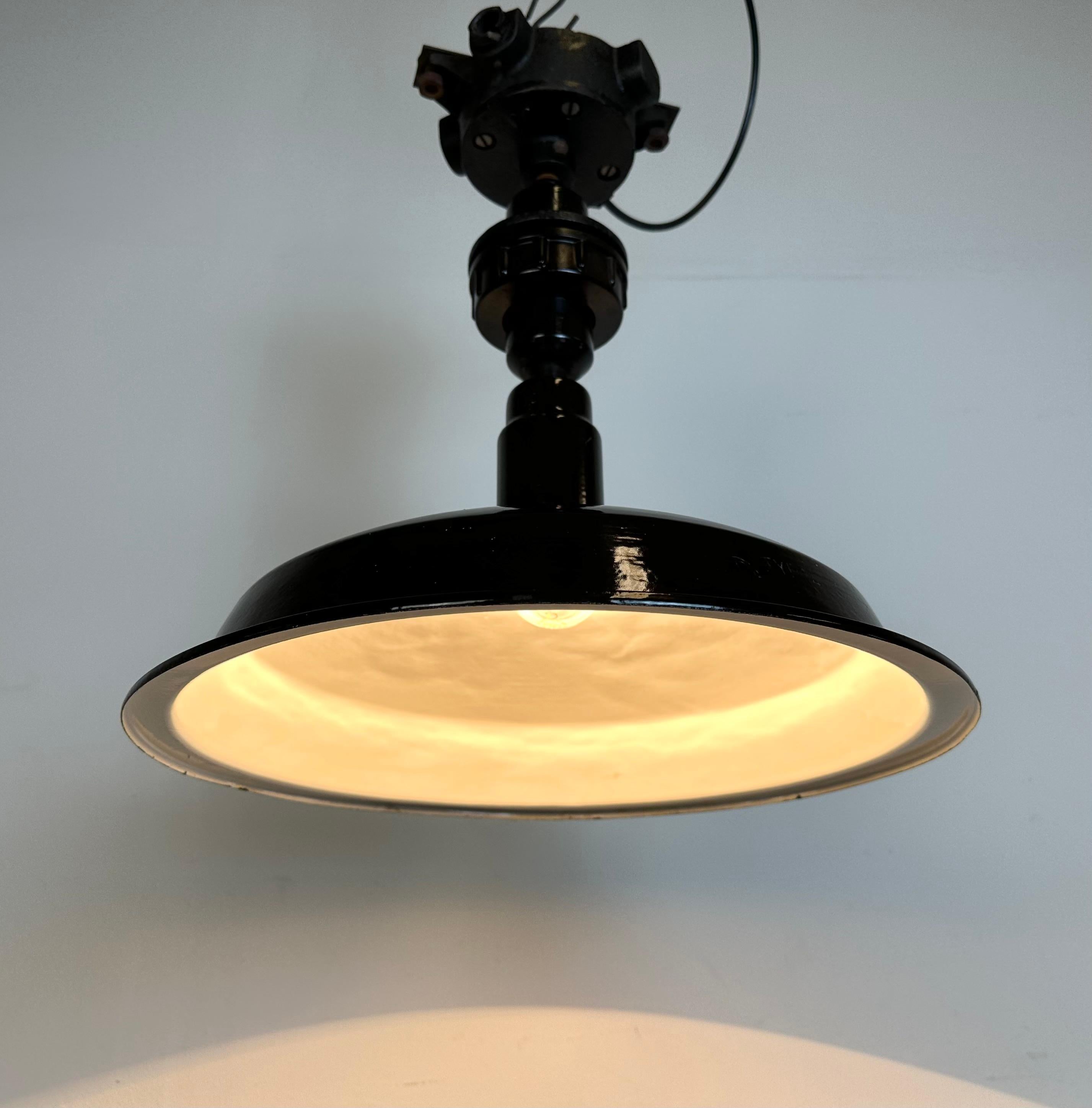 Industrial Black Enamel Ceiling Lamp from Elektrosvit, 1950s For Sale 6