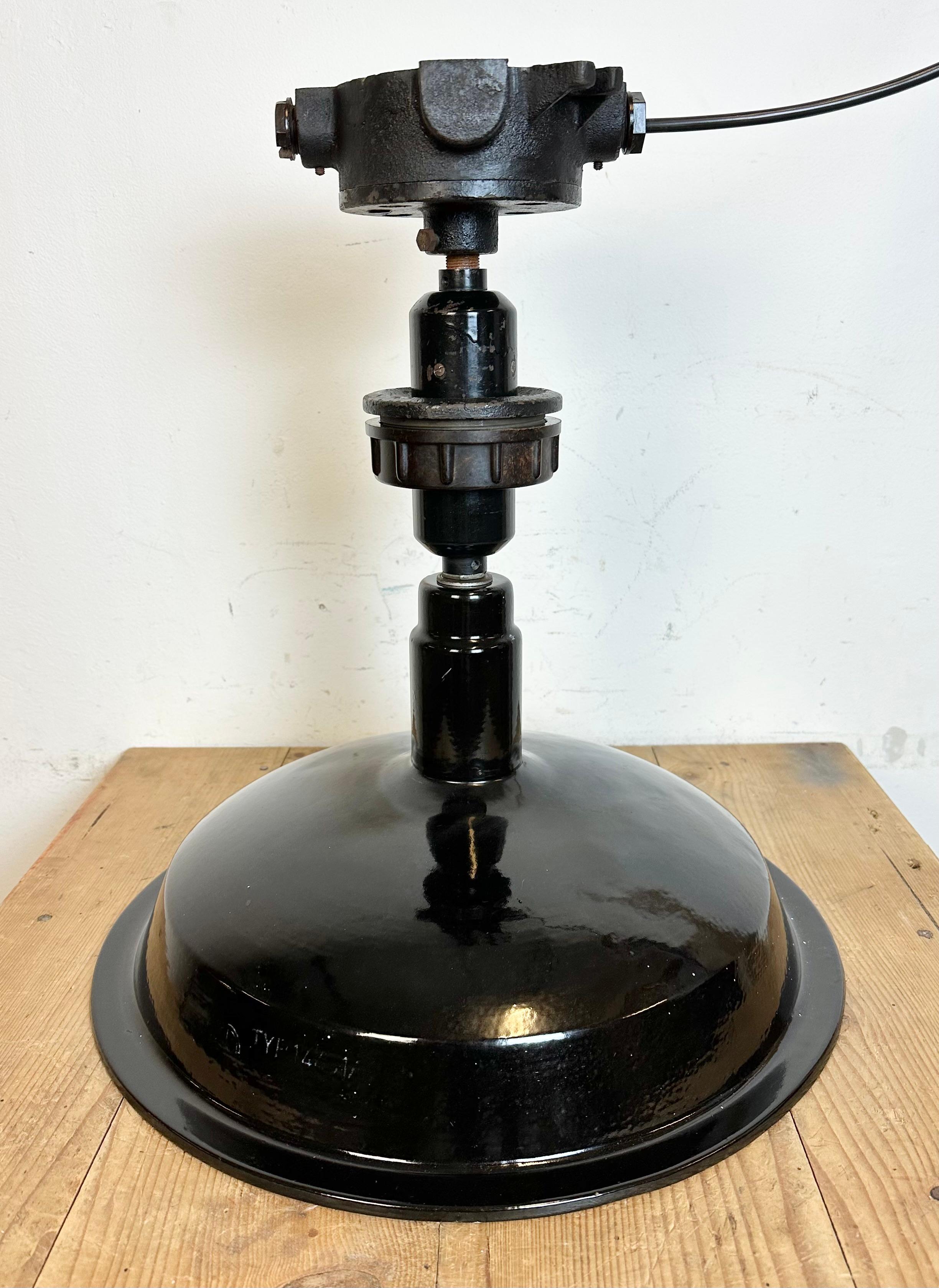 Industrial Black Enamel Ceiling Lamp from Elektrosvit, 1950s For Sale 2