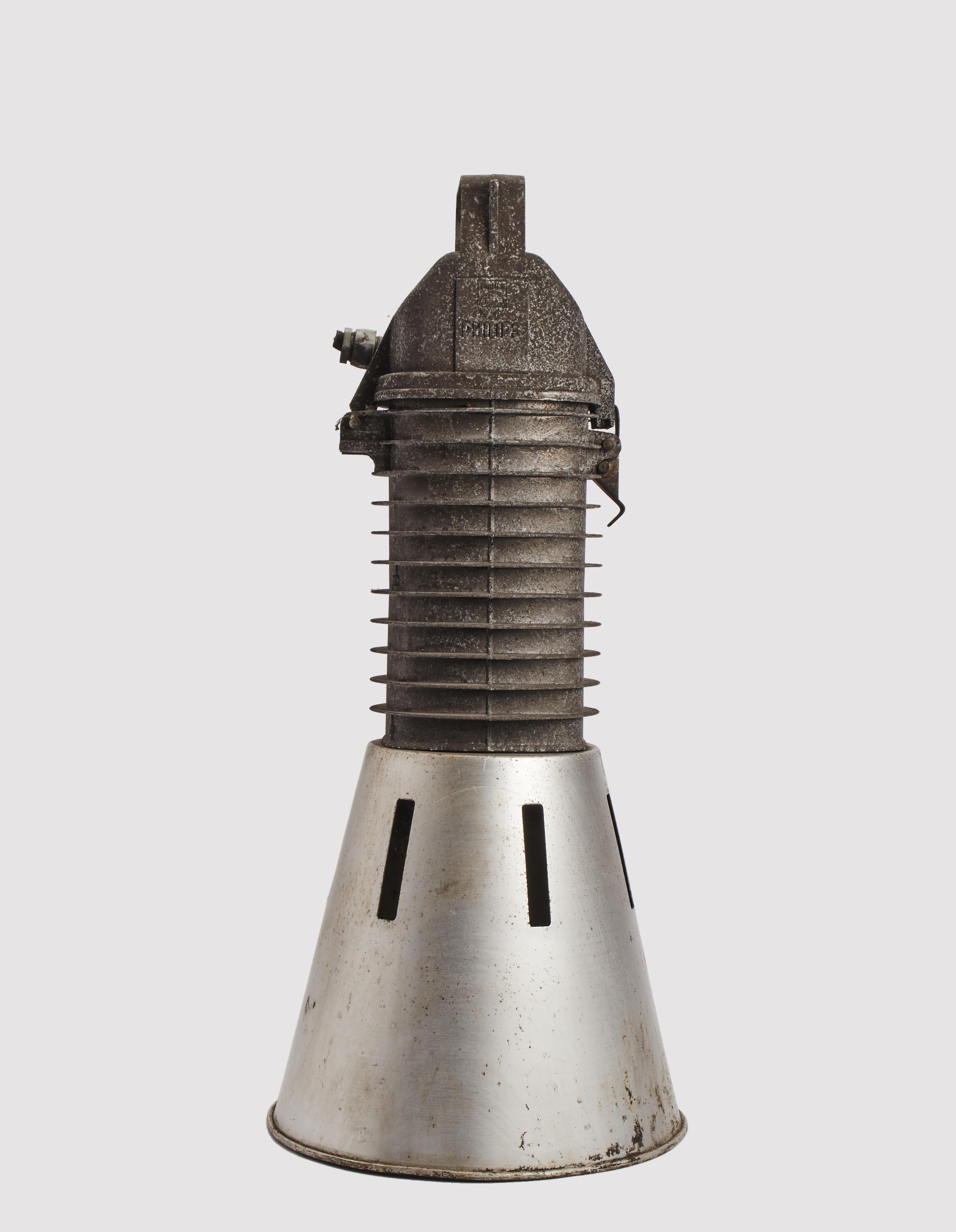 Lampe industrielle, Allemagne, 1930 Bon état - En vente à Milan, IT