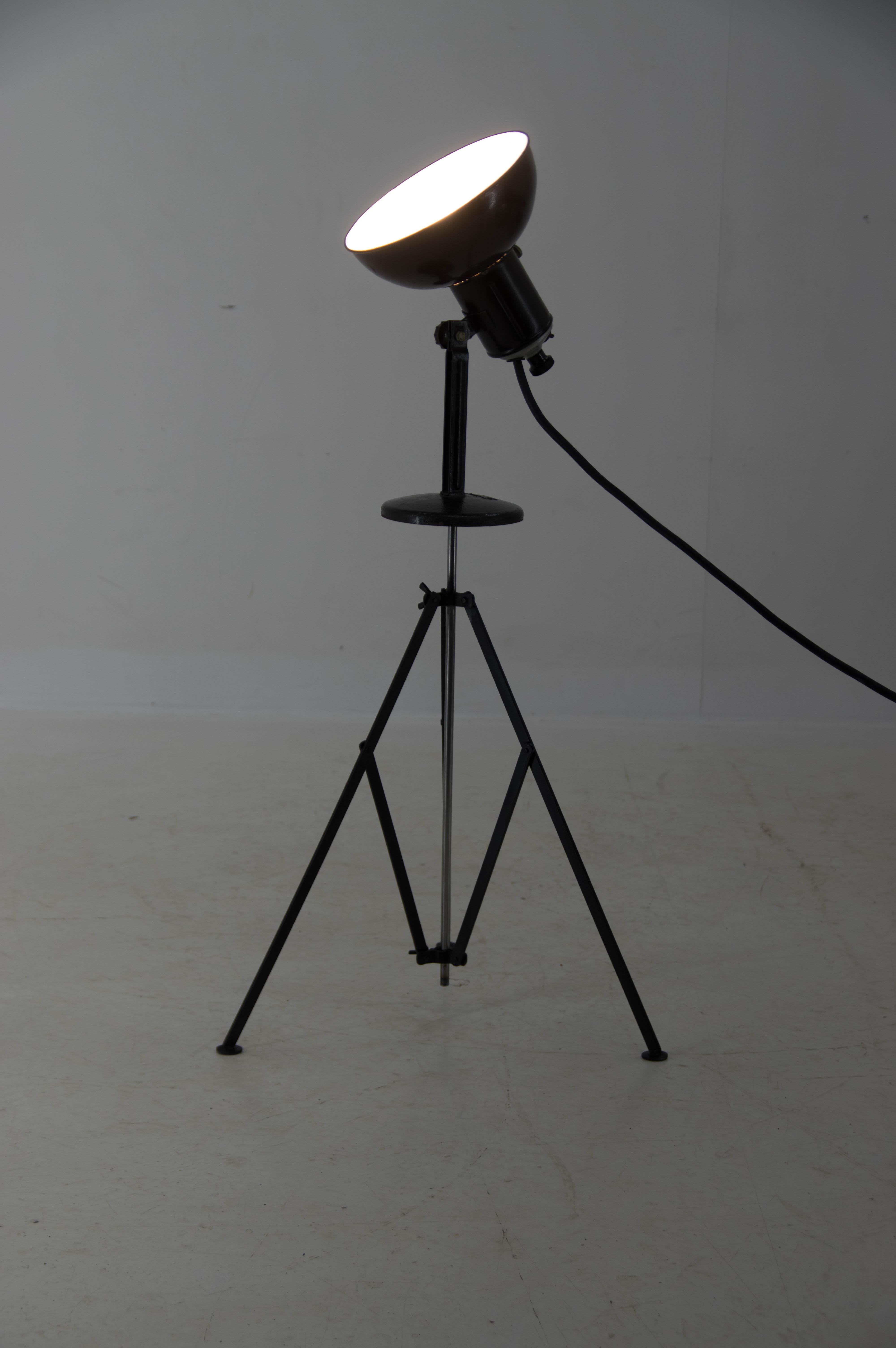 Industrial Lamp with Adjustable Shade, 1960s In Good Condition For Sale In Praha, CZ