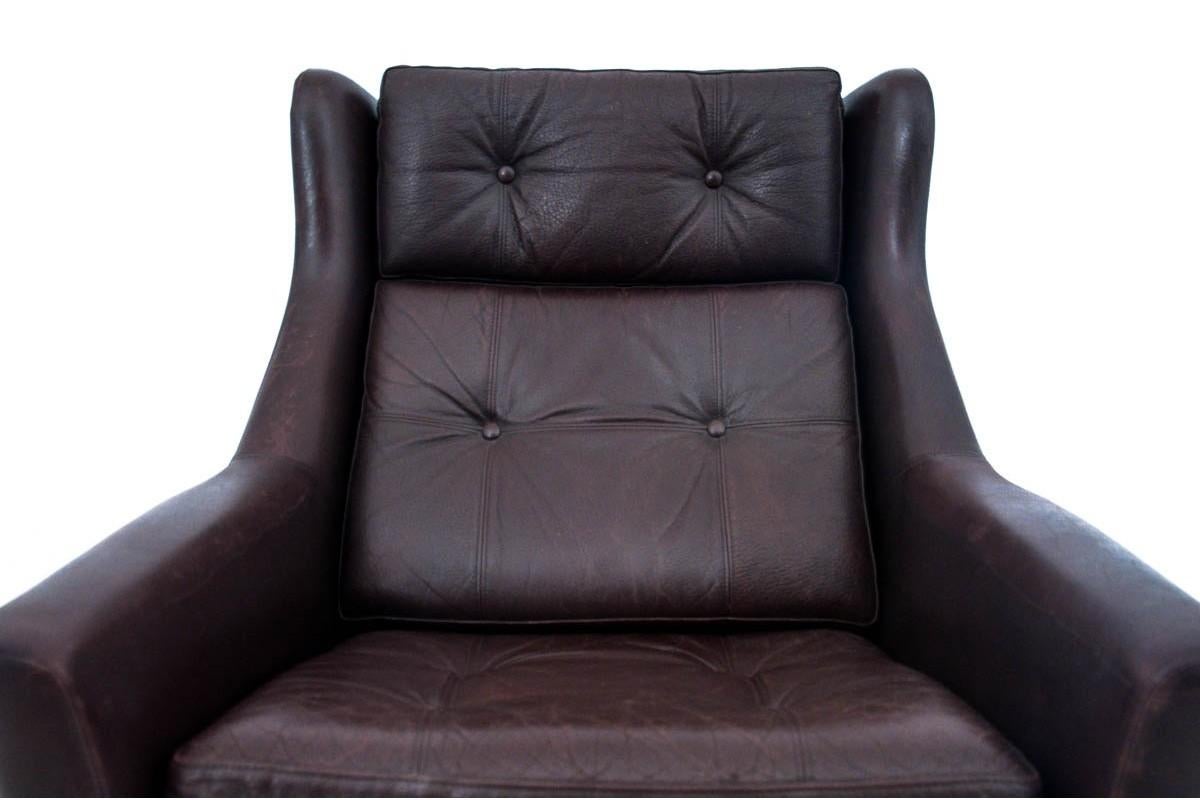 Industrial Leather Armchair with a Footstool, Denmark, 1960s For Sale 3