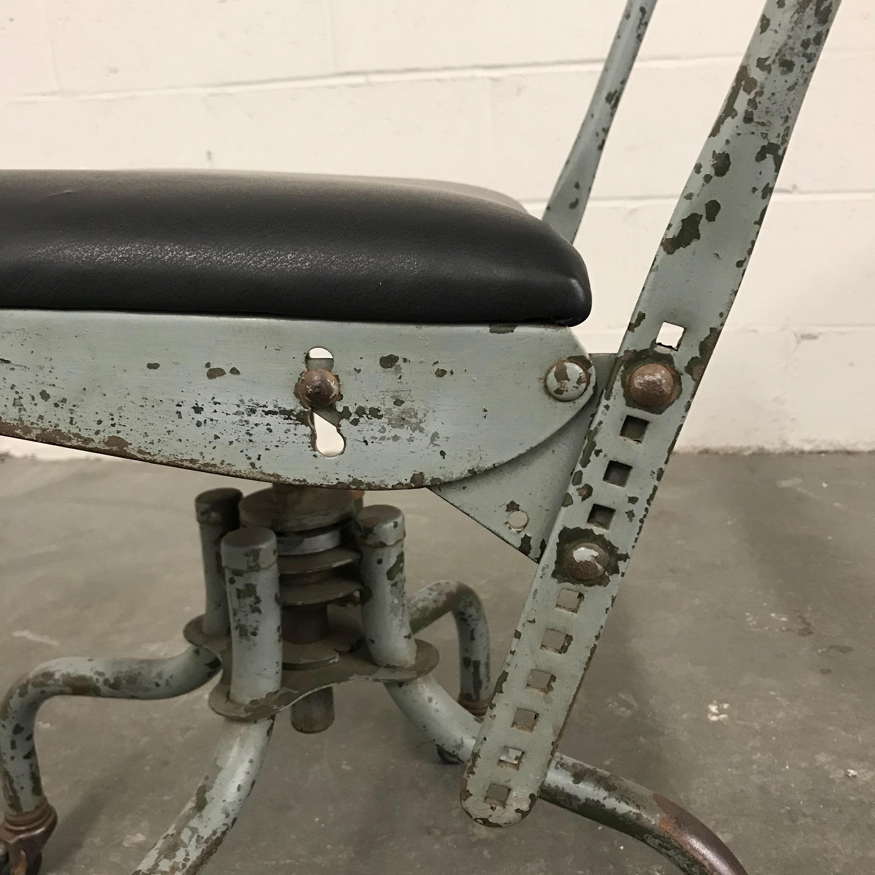 Industrial Leather Swivel Desk Chair by Fritz Cross In Good Condition For Sale In Brooklyn, NY