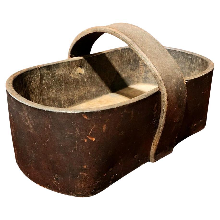 Panier d'outils industriel en cuir France des années 1920