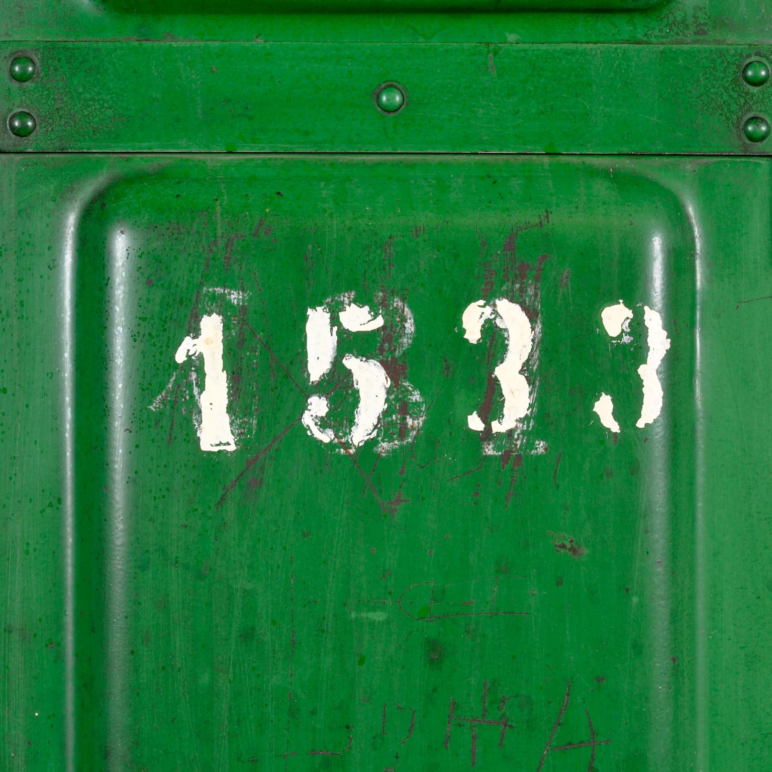 Industrial locker, 1940s For Sale 4