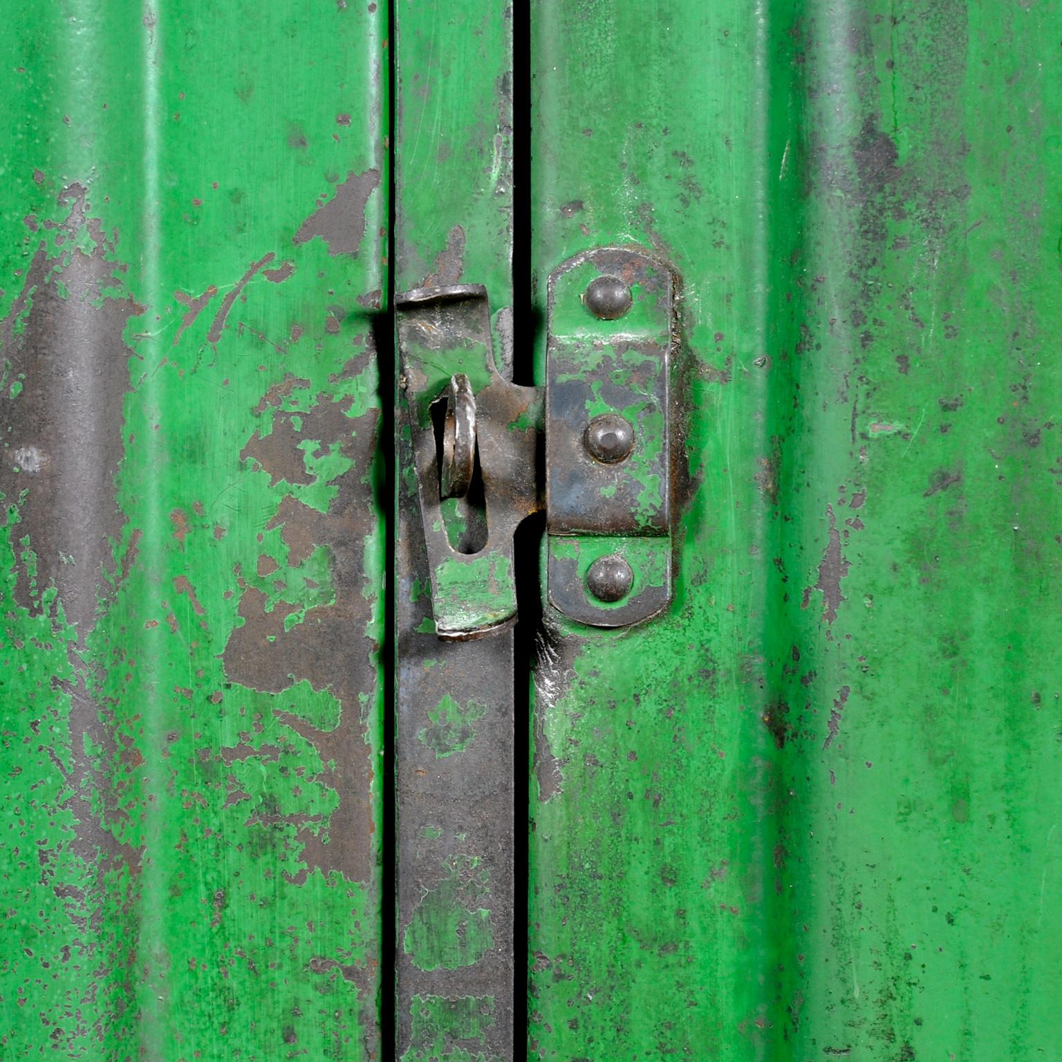 Industrial locker, 1940s For Sale 6