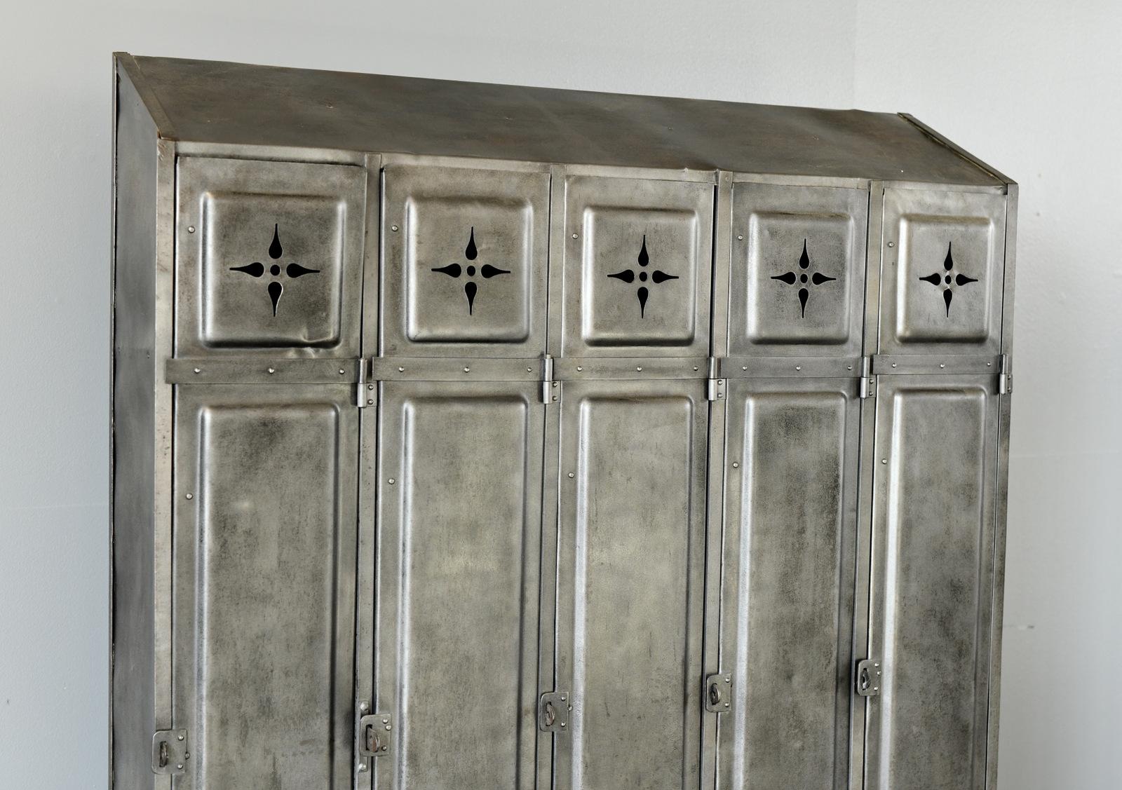 Taquillas industriales de Kuppersbusch circa años 20 Acero en venta