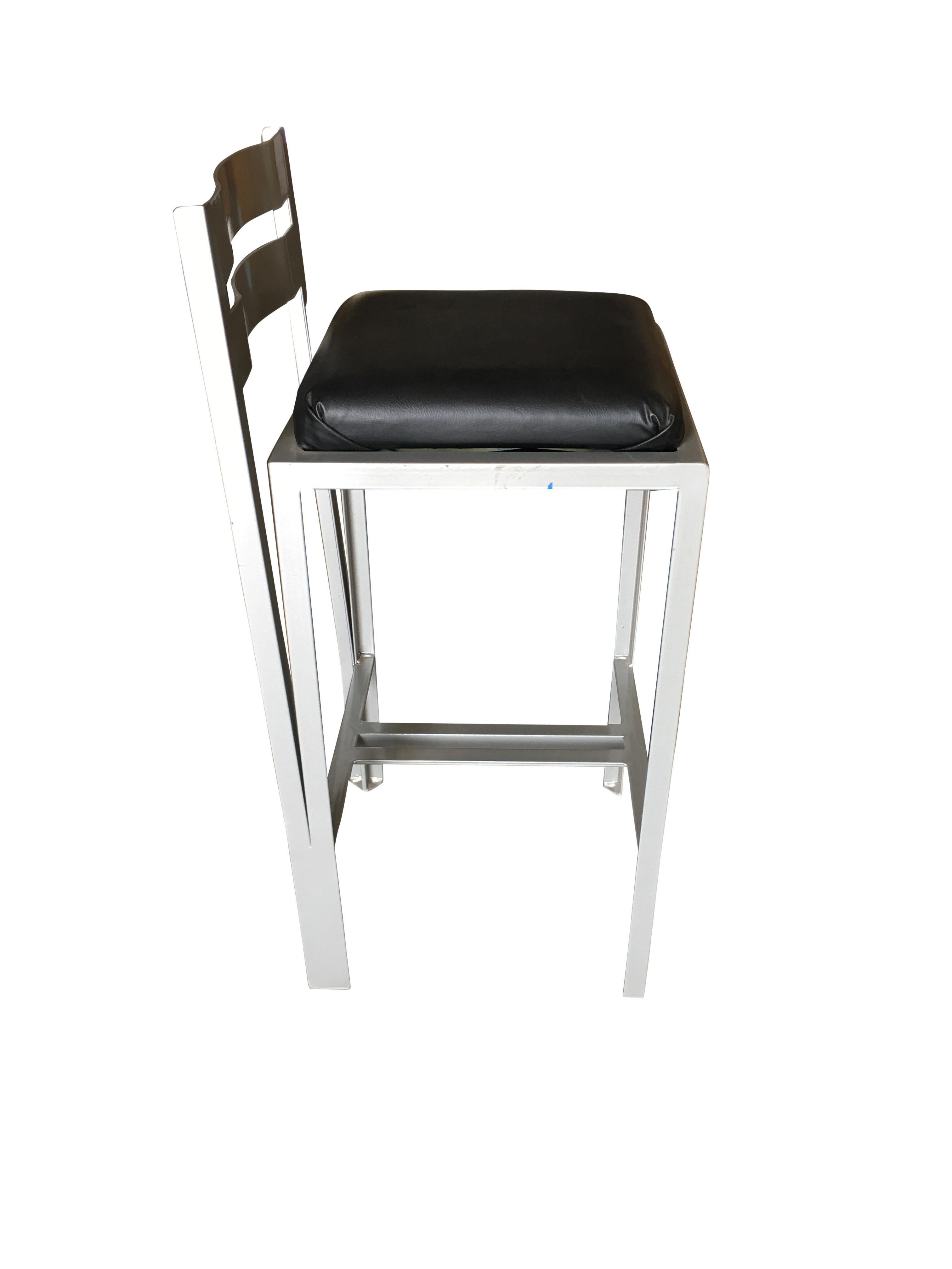 powder coated bar stools