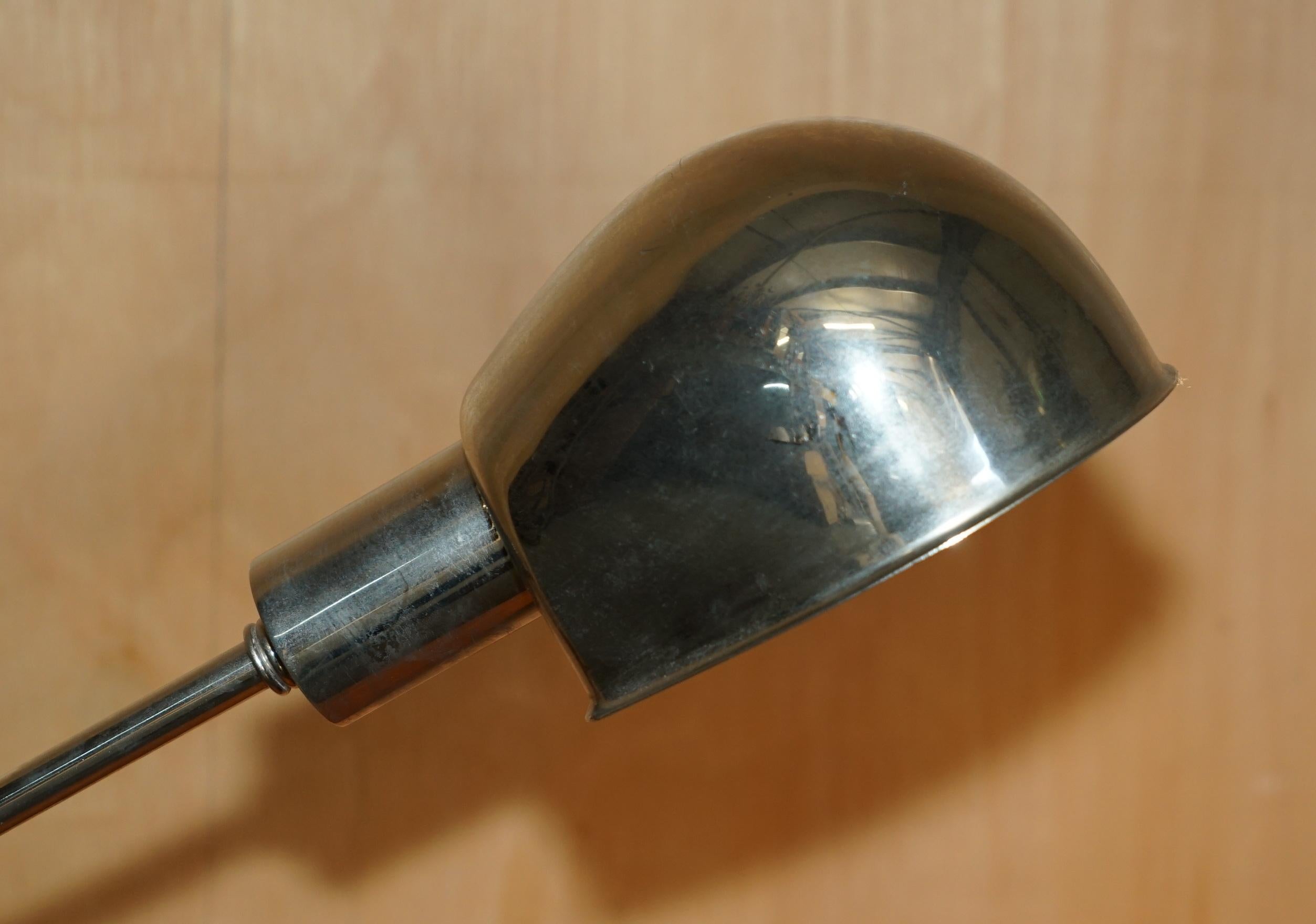 INDUSTRIAL LOOKING RALPH LAUREN ViNTAGE CHROME ARTICULATED ADJUSTABLE TABLE LAMP For Sale 4