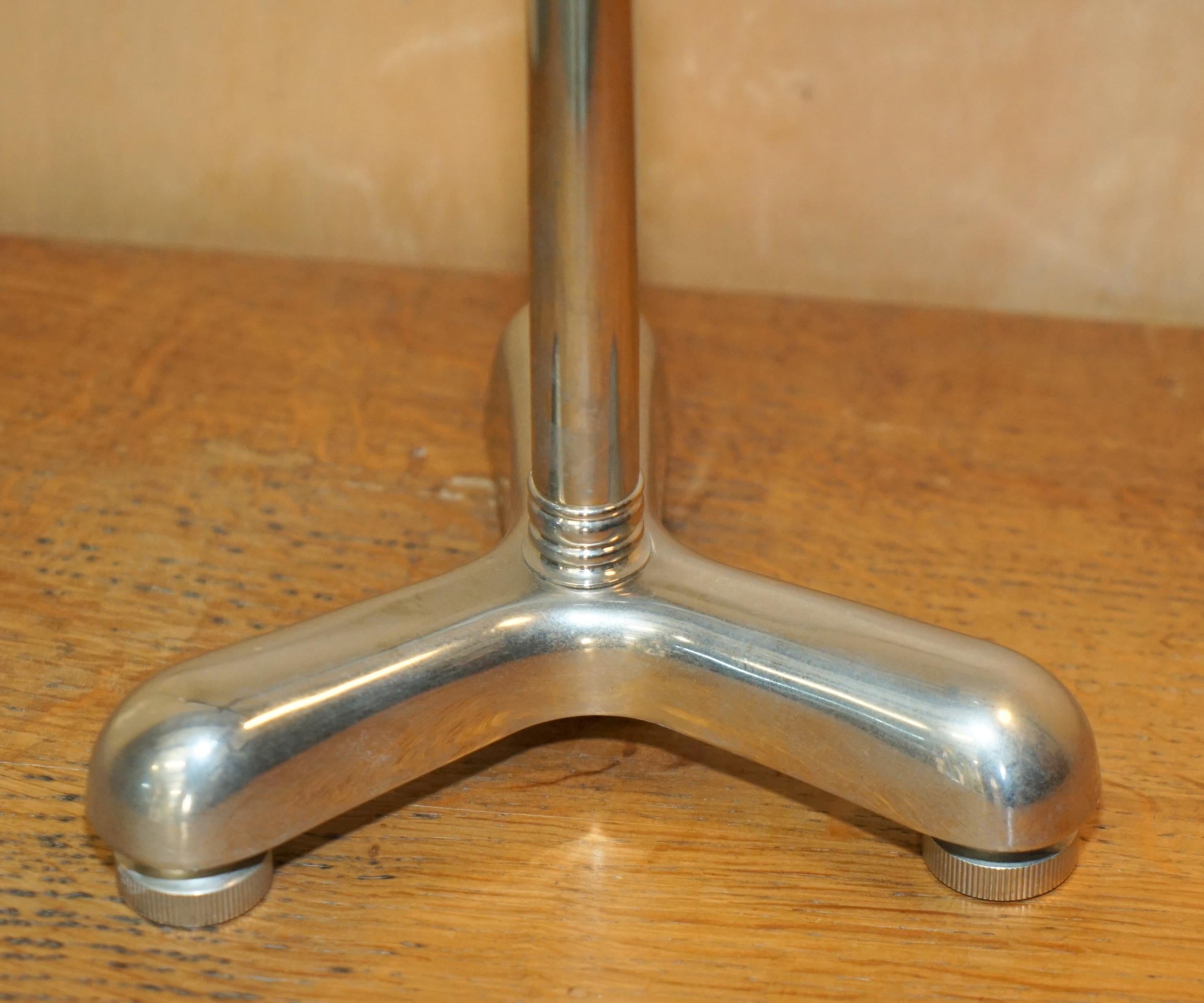 20th Century INDUSTRIAL LOOKING RALPH LAUREN ViNTAGE CHROME ARTICULATED ADJUSTABLE TABLE LAMP For Sale