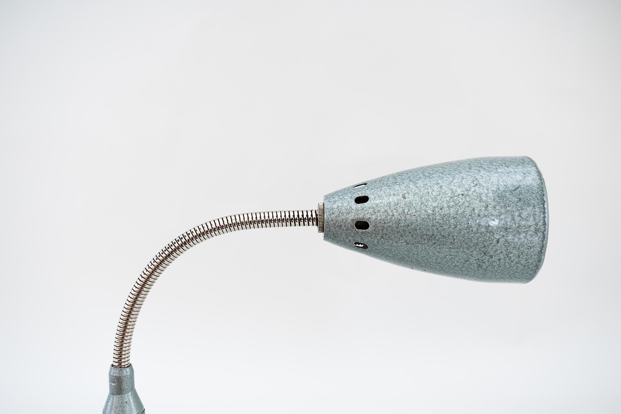 Industrial Magnetic Table Lamp by Trillafix, circa 1950s For Sale 4