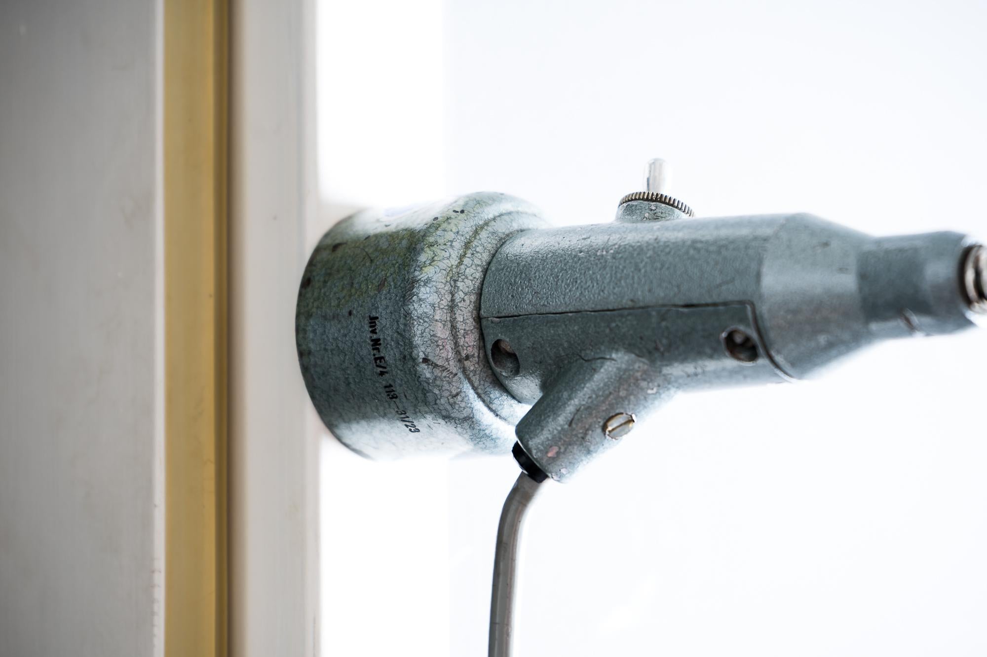 Industrial Magnetic Table Lamp by Trillafix, circa 1950s For Sale 11
