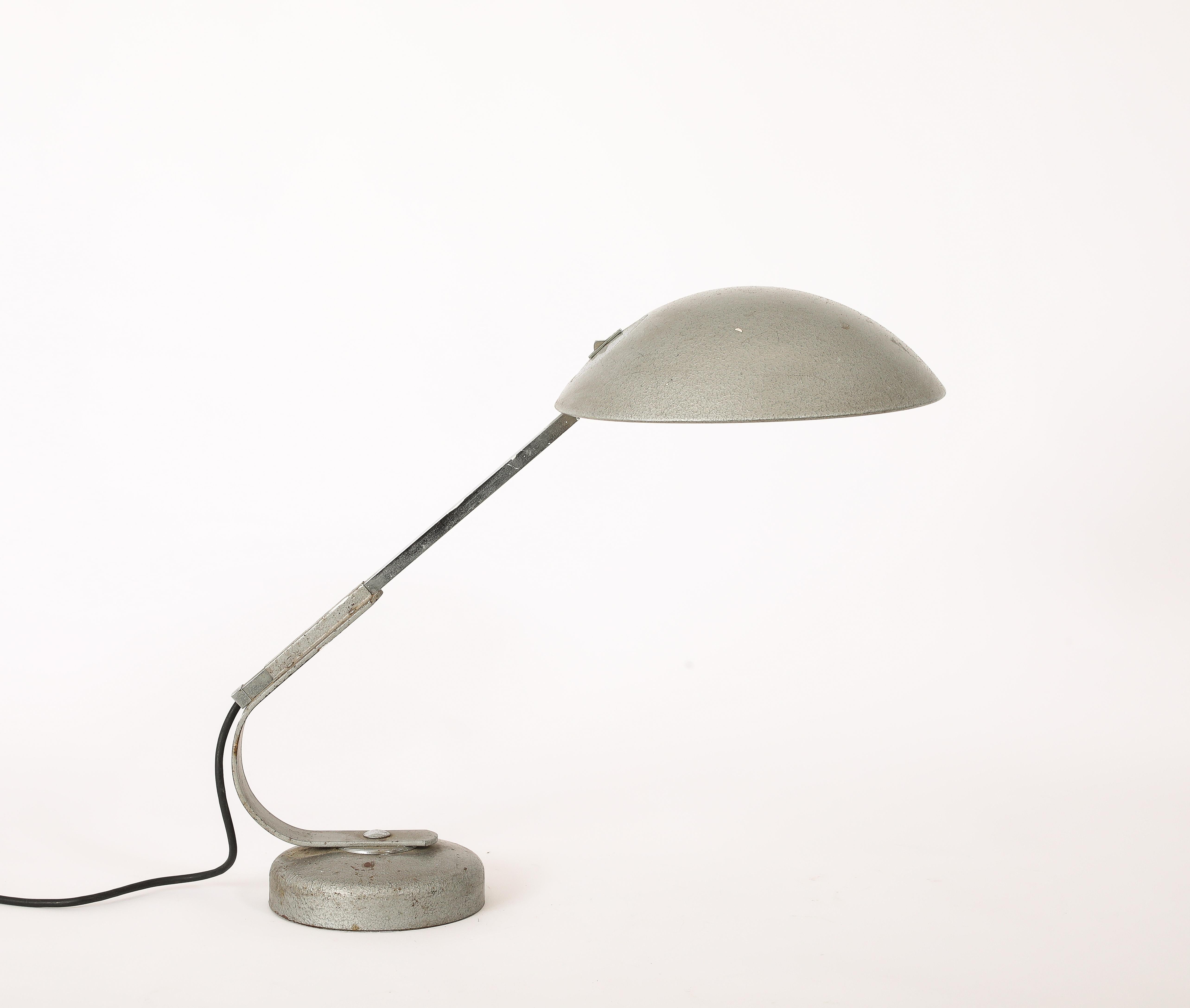 Industrial Metal Desk Lamp, France 1970's For Sale 5