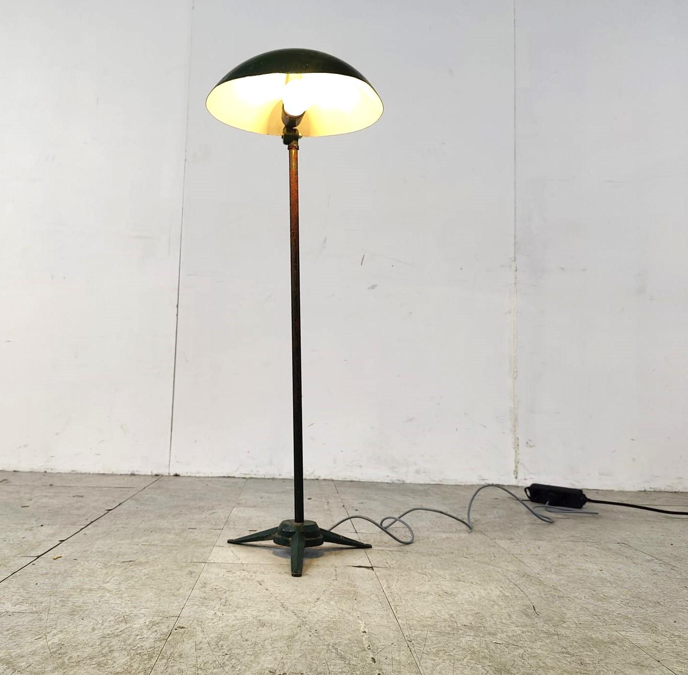 Industrial metal floor lamp, 1970s For Sale 1