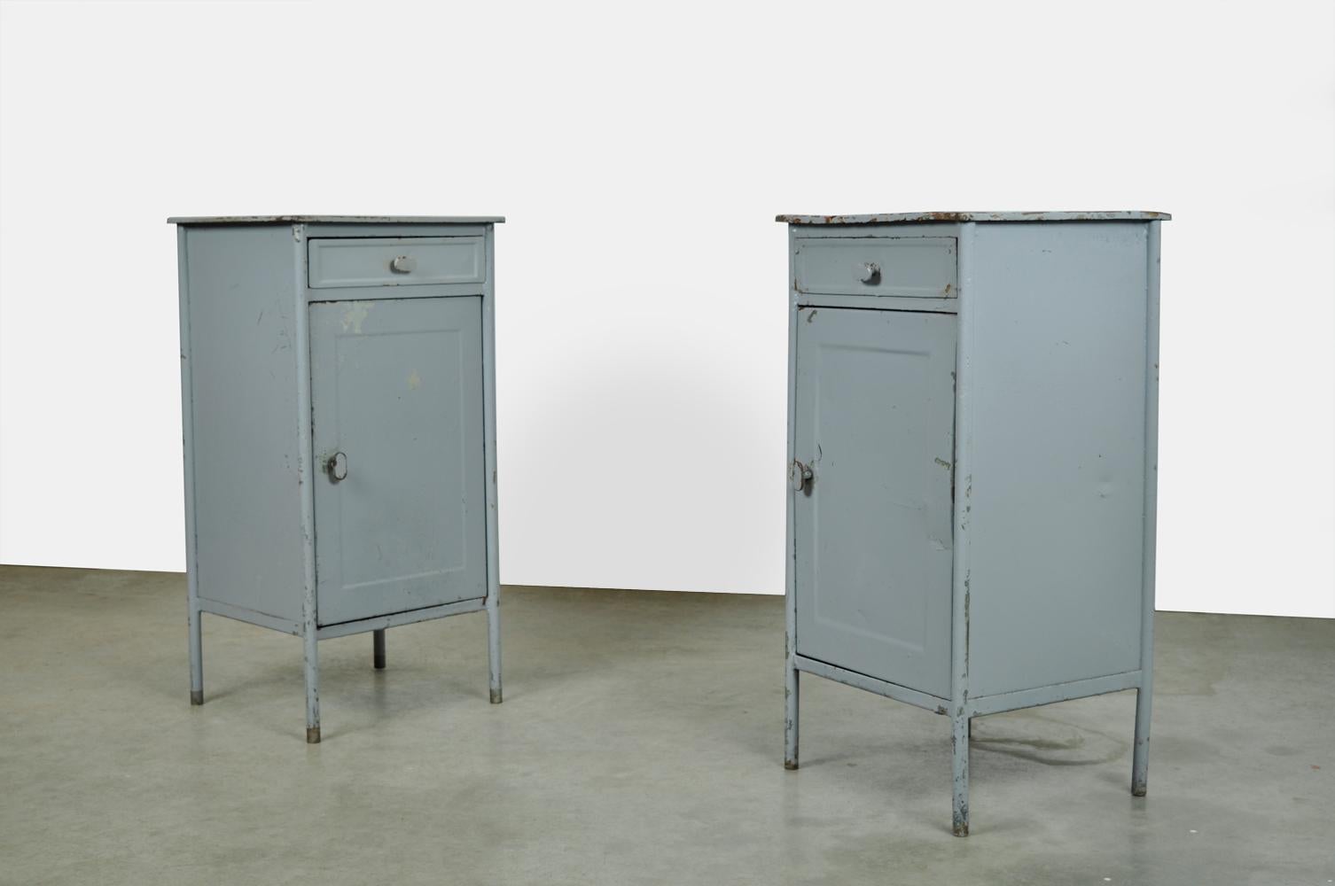 Industrial metal hospital cabinets from Eastern Europe, 1960s In Good Condition In Deventer, NL