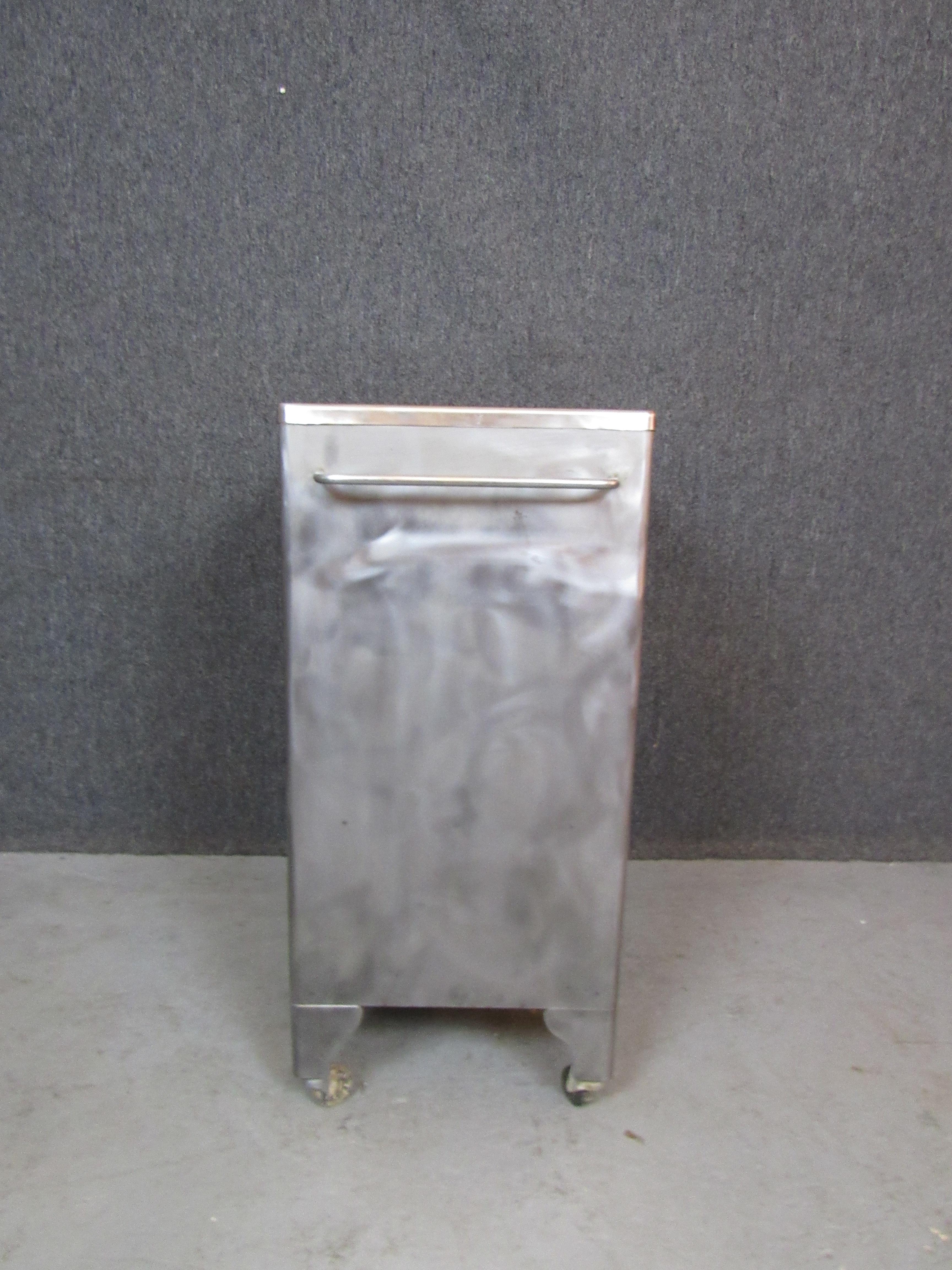 Industrial Metal Rolling Cabinet by F.P.I. (Unicor) In Good Condition In Brooklyn, NY