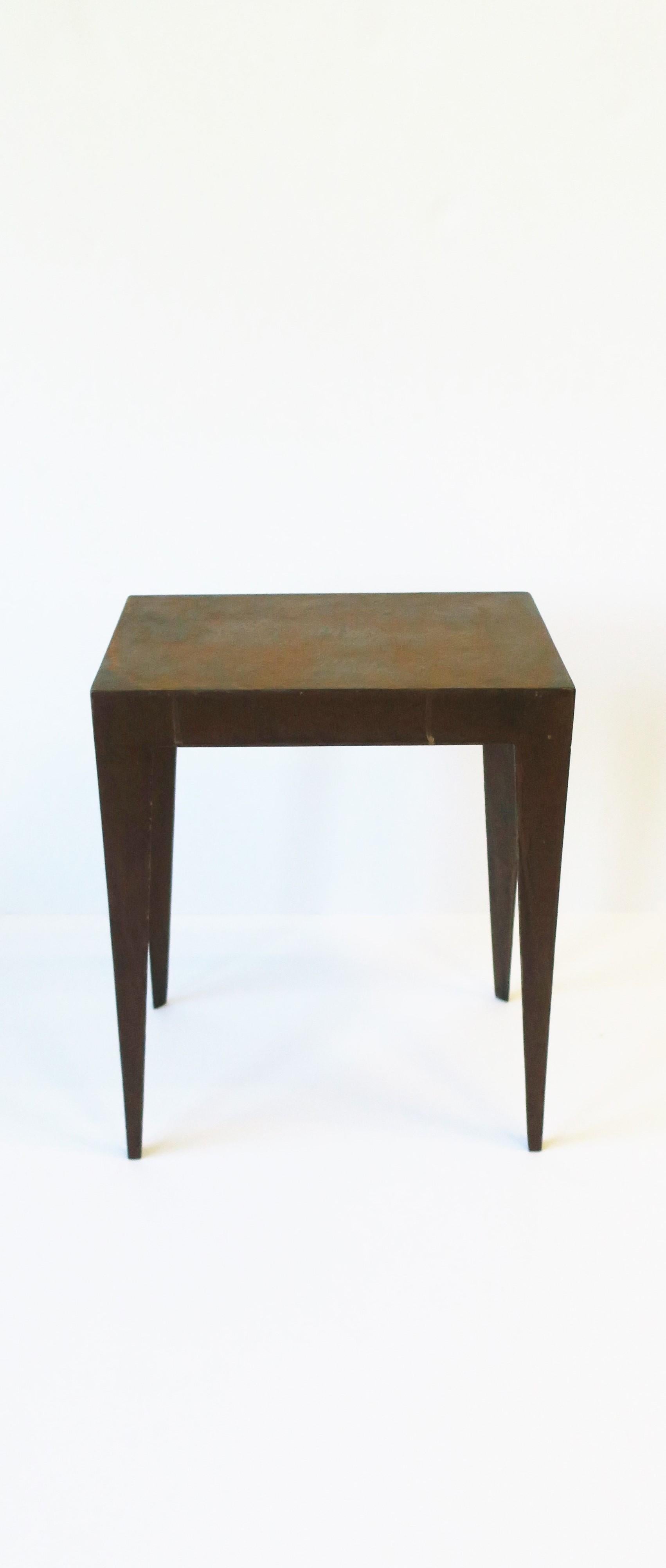 20th Century Minimalist Metal Side End Drinks Table with Art Deco Influence For Sale