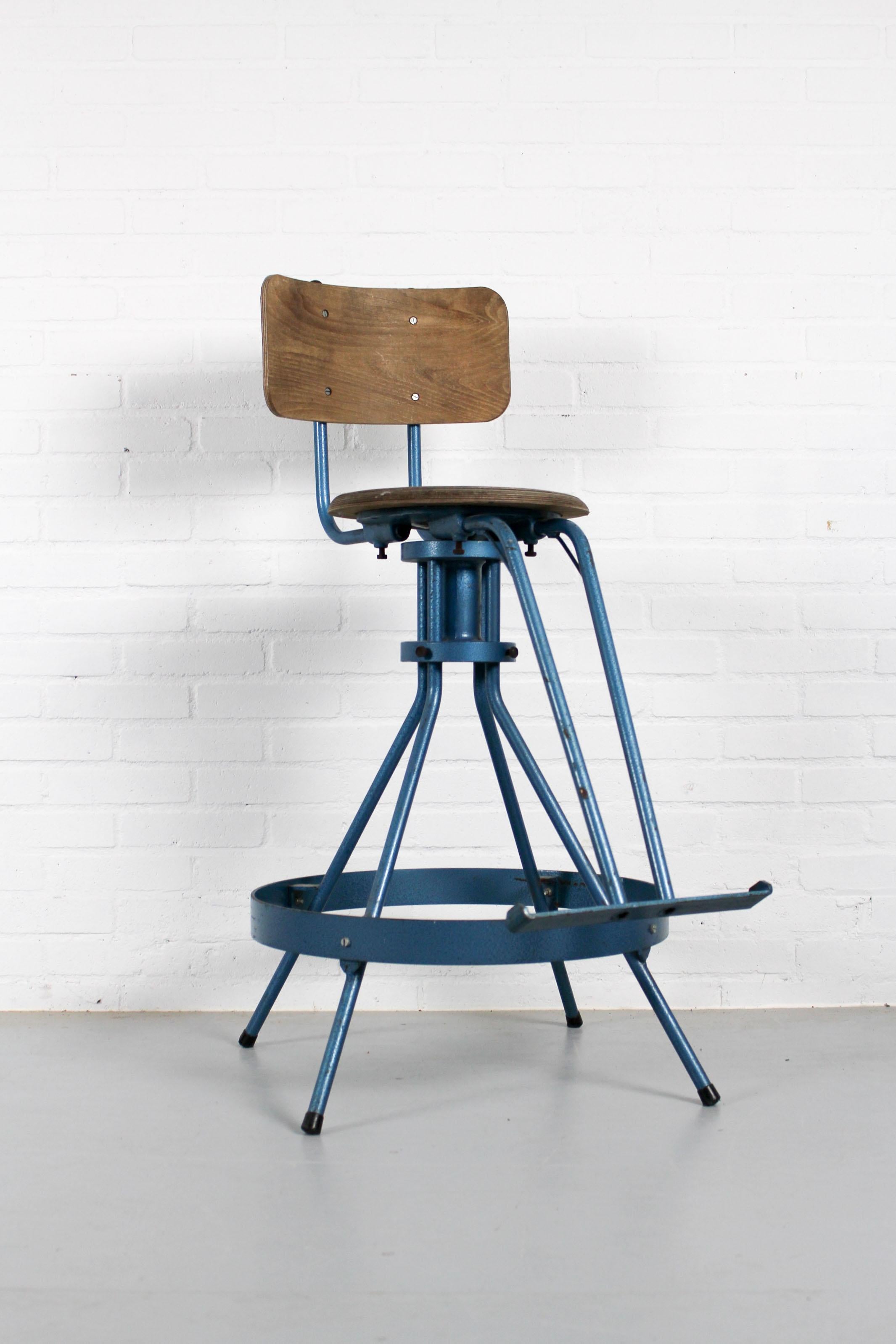 Unique Industrial Midcentury Architect's Chair. This beautifully aged piece is full of character. The industrial look will fit in your home, office or workshop perfectly. The stool has great patina on metal and wood. The piece tells the story of a